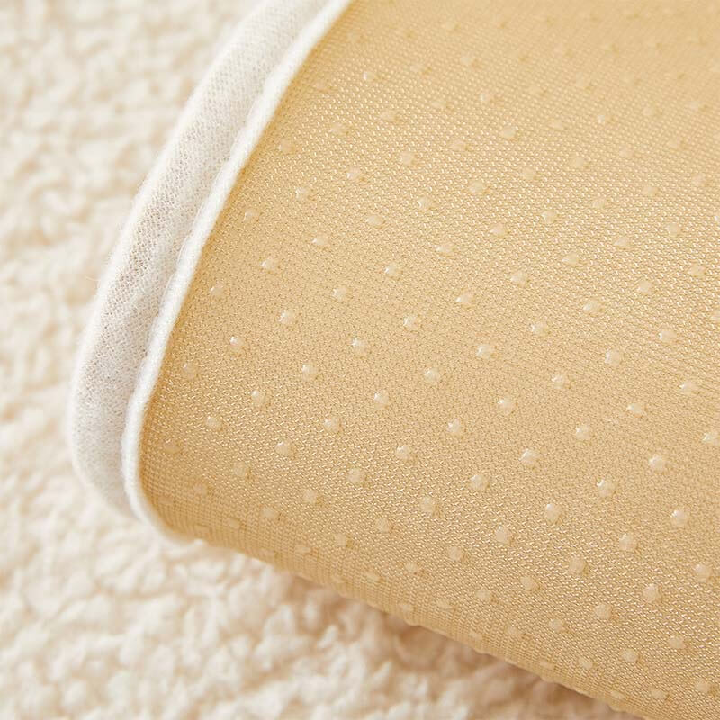 Plush Faux-Sherpa Furniture Throw with Paw Print Detail – Pet-Friendly Sofa & Chair Protection | Thomler