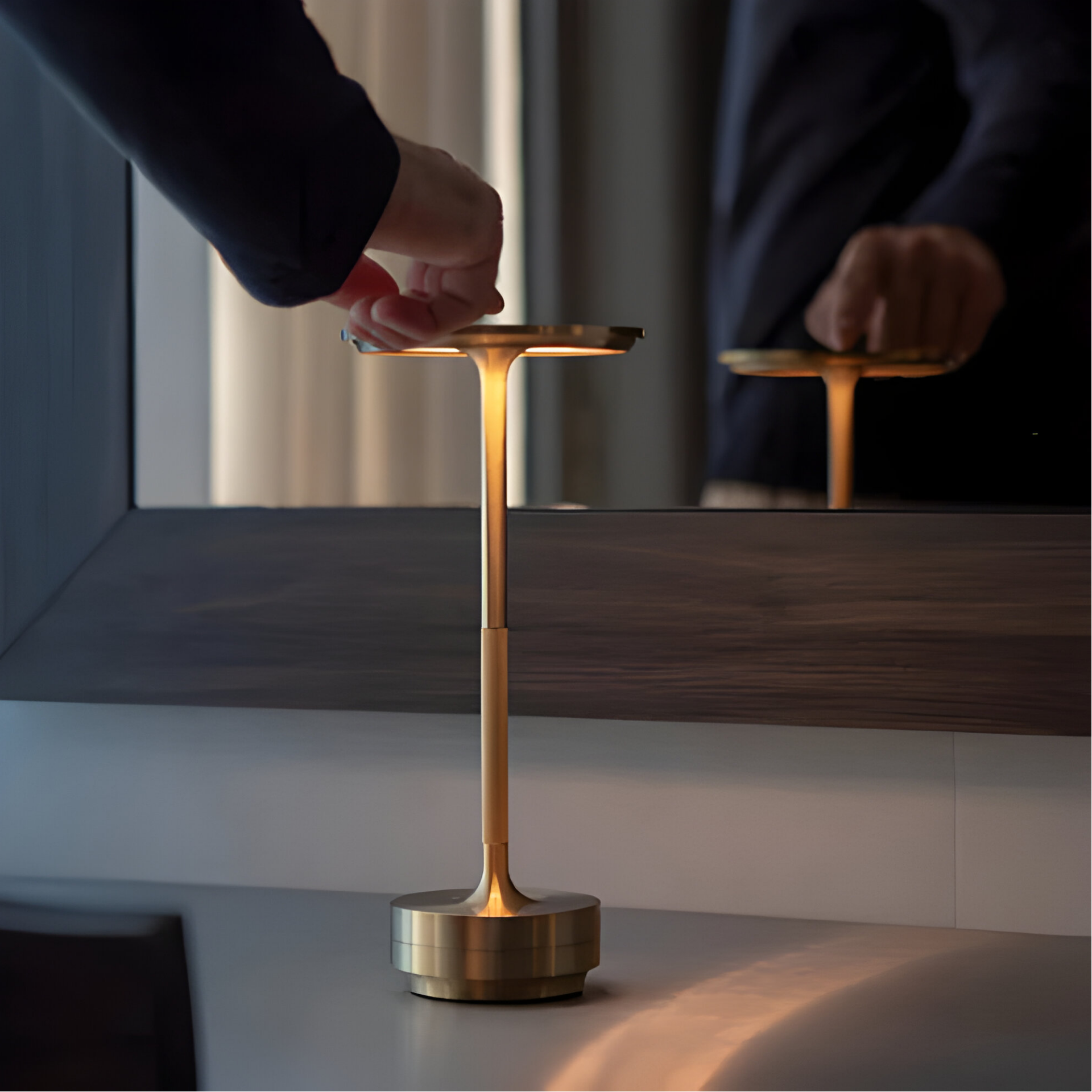 Table Lamp Metal 27.5 cm Rechargeable Dimmable Touch Bedroom Desk Wireless LED Lighting | Thomler