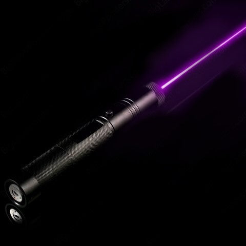 Adjustable Focus Laser Pointer with USB Charging & Safety Lock for Presentations | Thomler