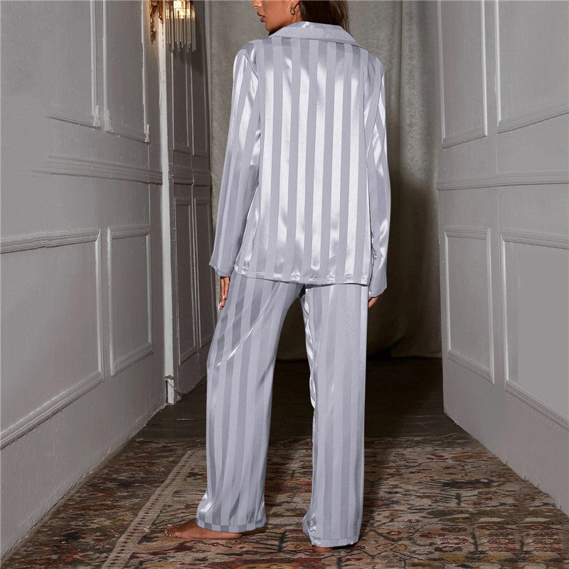 Women's Silk Pajama Set – Button-Up Long Sleeve Sleepwear for Year-Round Comfort | Thomler