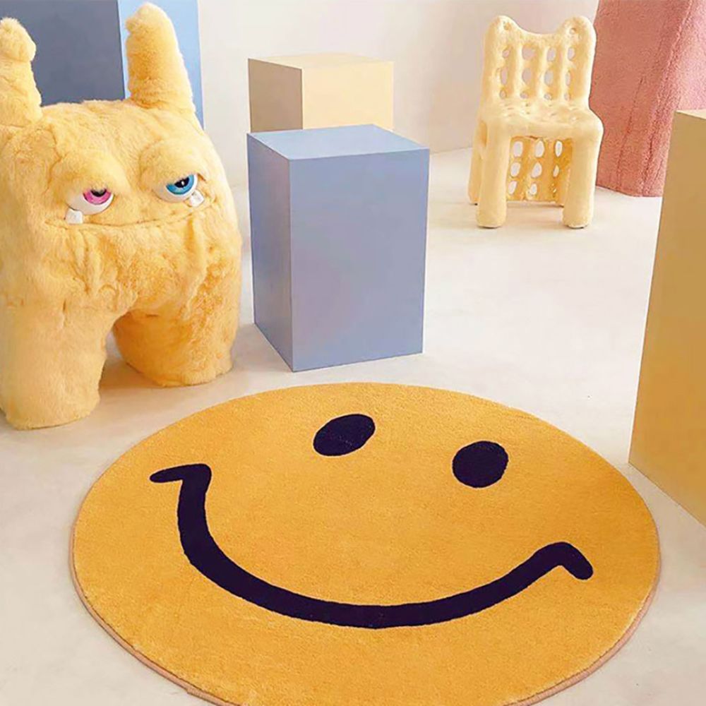Happy Face Round Area Rug in Soft Fleece – Cheerful Smiley Design for Kids Rooms & Living Spaces | Thomler