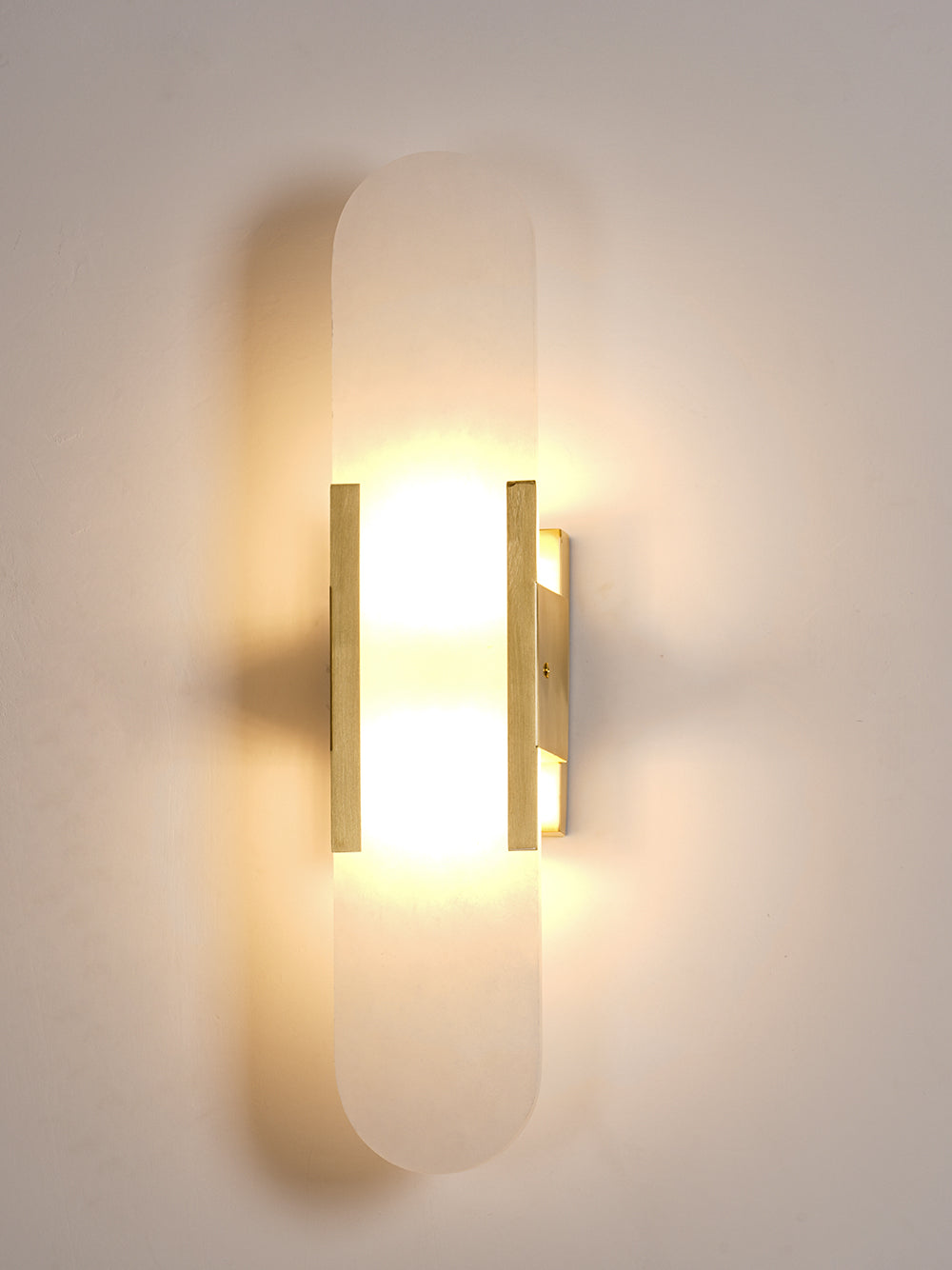 Melange Elongated Alabaster Wall Lamp 13.8 in White Brass Indoor Lighting Decorative Modern Sconce | Thomler