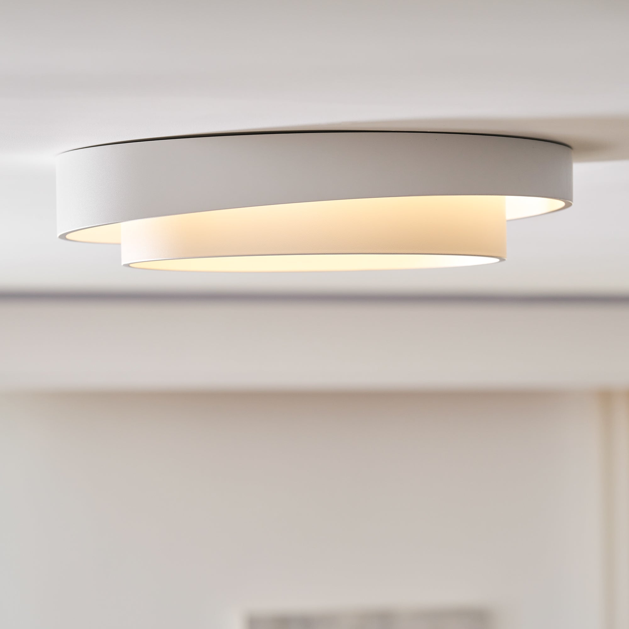 Ceiling Light Metal Integrated LED 40.0 cm White Modern Living Room Bedroom Flush Mount Lamp | Thomler