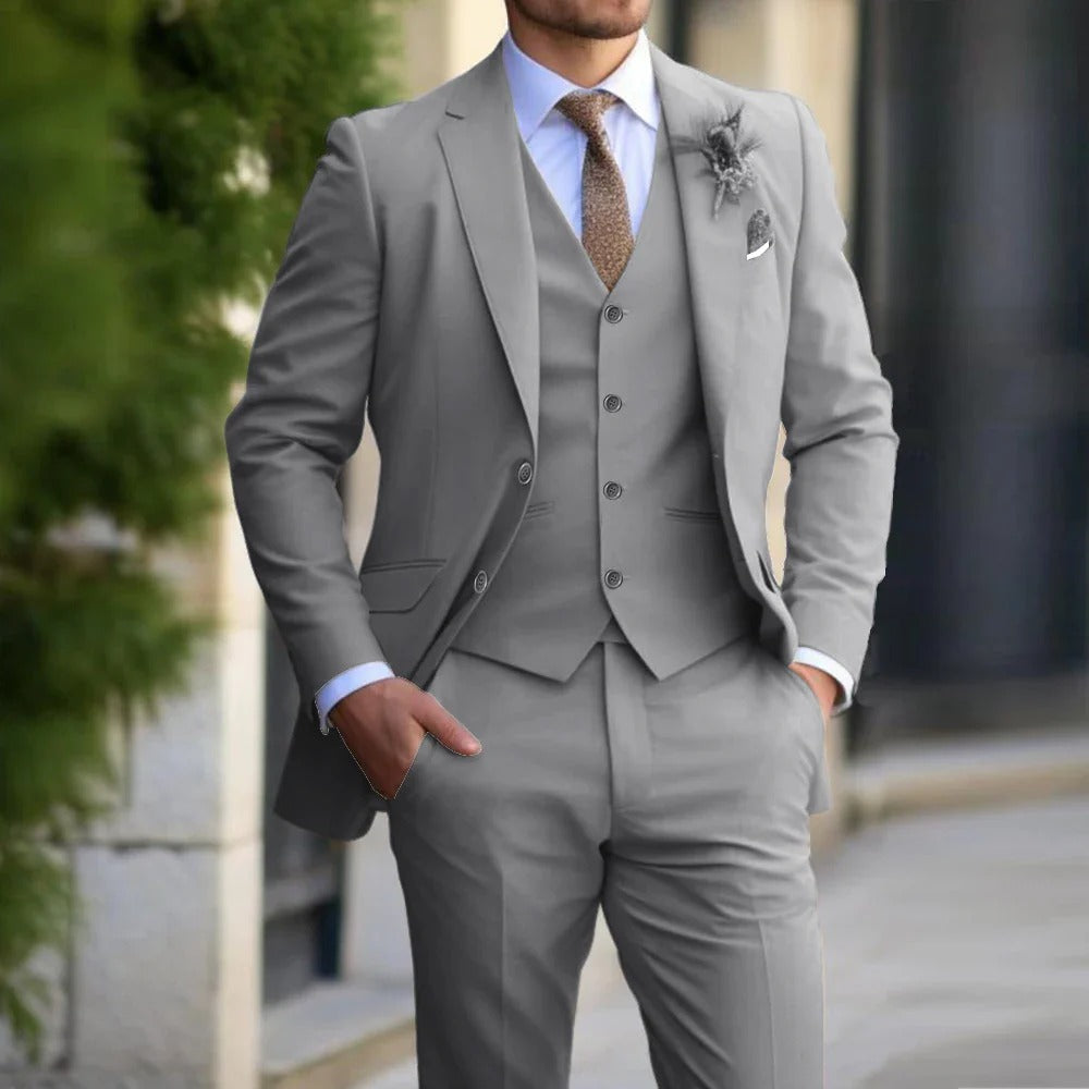 Tailored 3-Piece Suit for Men - Blazer, Vest & Pants Set in Slim Fit for Business, Weddings & Formal Events | Thomler