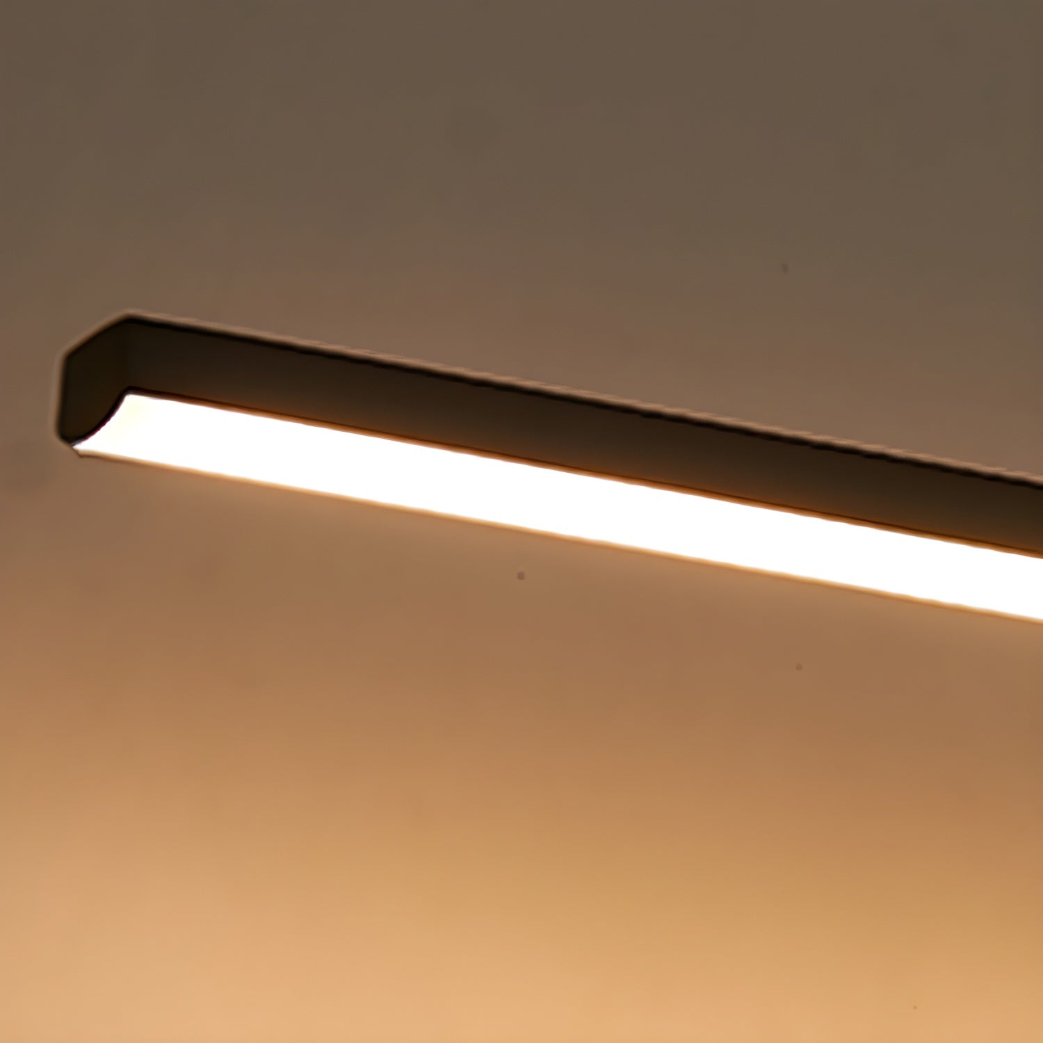 Metal Linear Wall Light Aluminum 15.7 in 1-Light Black Bathroom Vanity Lighting | Thomler