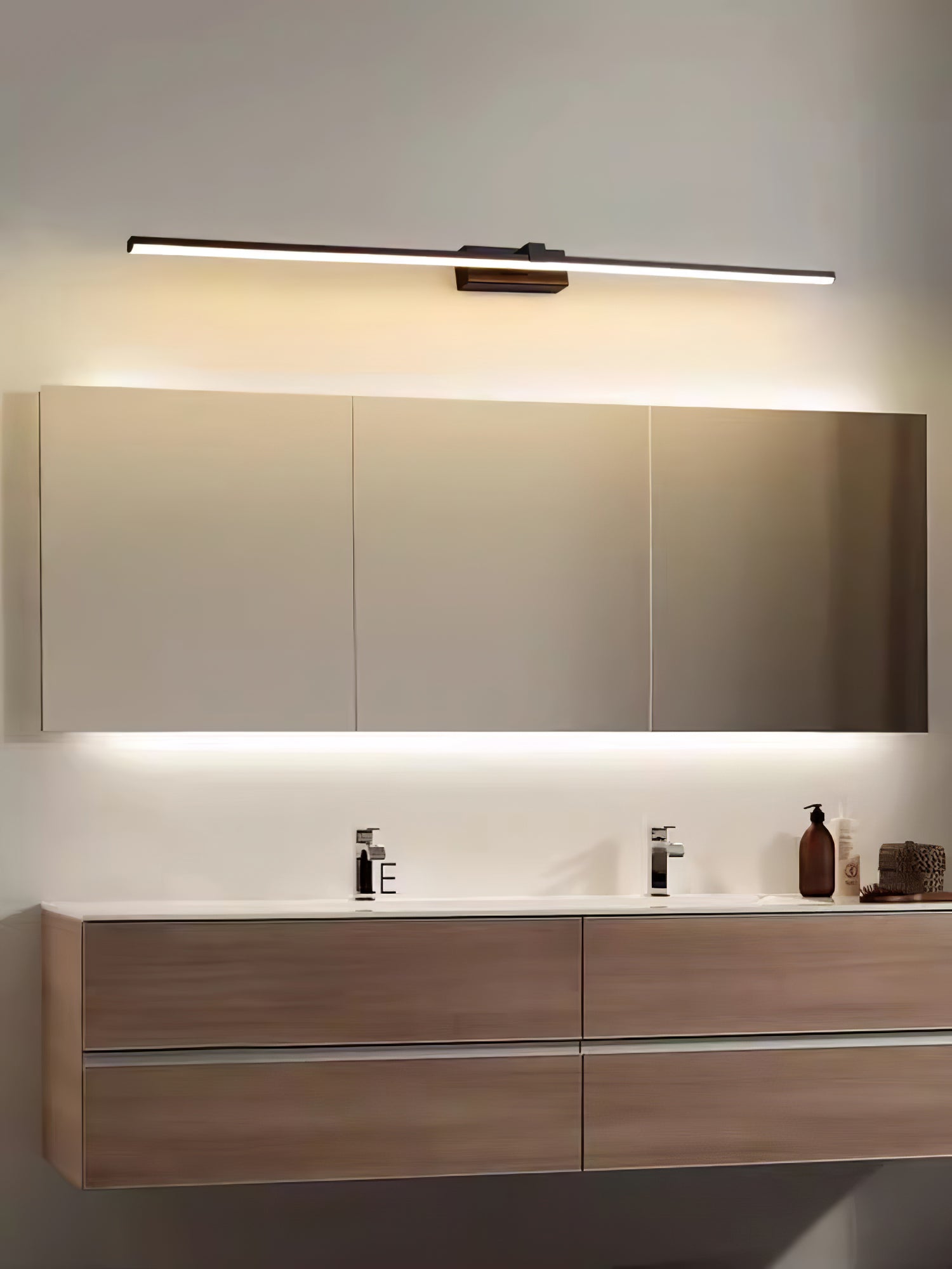 Metal Linear Wall Light Aluminum 15.7 in 1-Light Black Bathroom Vanity Lighting | Thomler