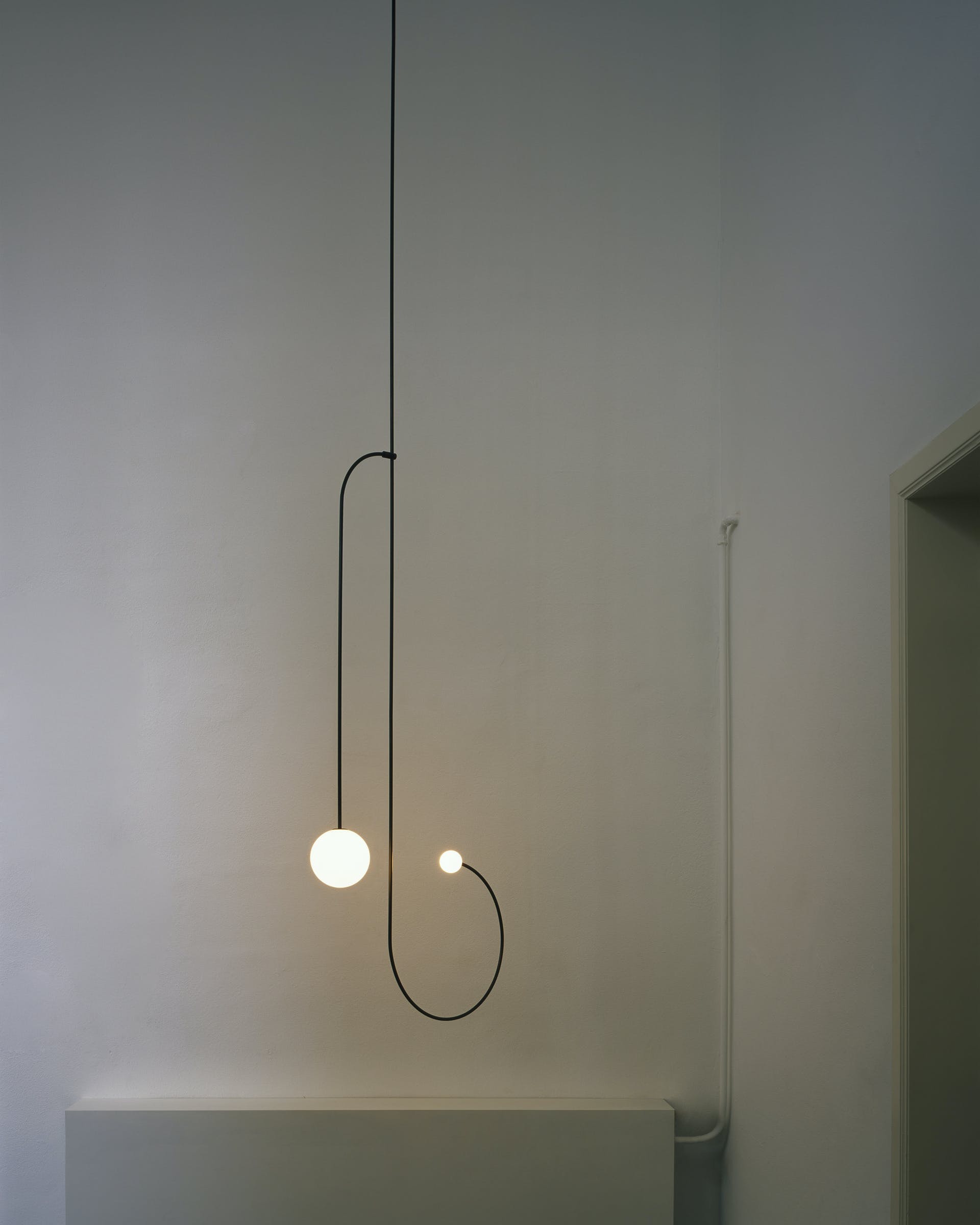 Mobile Chandelier 55.1 in L x 33.5 in H Patinated Brass Black Modern Living Room Ceiling Light Minimalist Glass Diffuser Fixture | Thomler