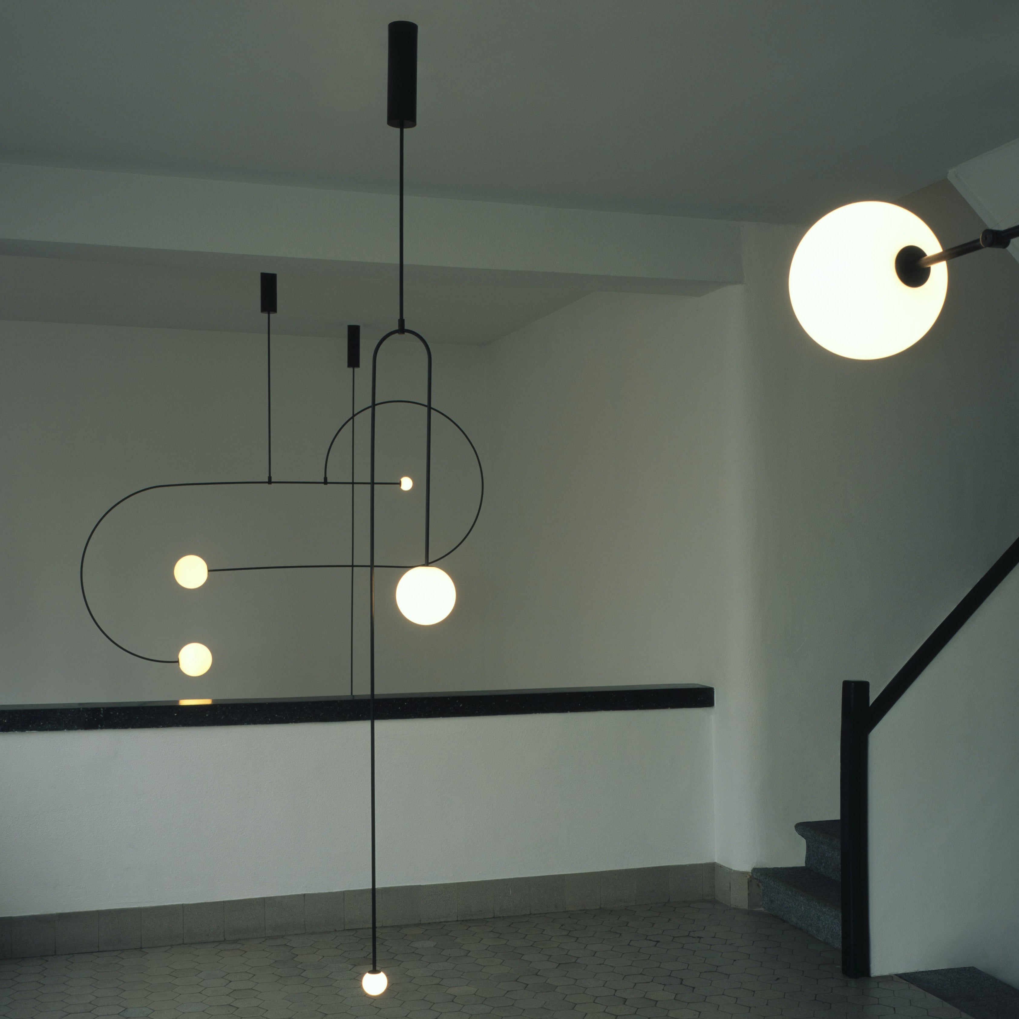 Mobile Chandelier 55.1 in L x 33.5 in H Patinated Brass Black Modern Living Room Ceiling Light Minimalist Glass Diffuser Fixture | Thomler