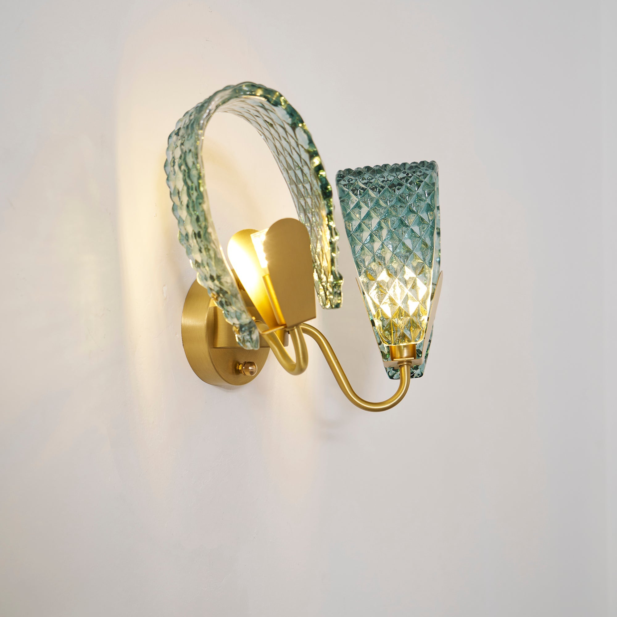 Vintage Brass and Blue Glass Wall Sconce for Bedroom Hallway Living Room – Elegant Decorative 2-Light or 3-Light Fixture with Diamond Textur | Thomler