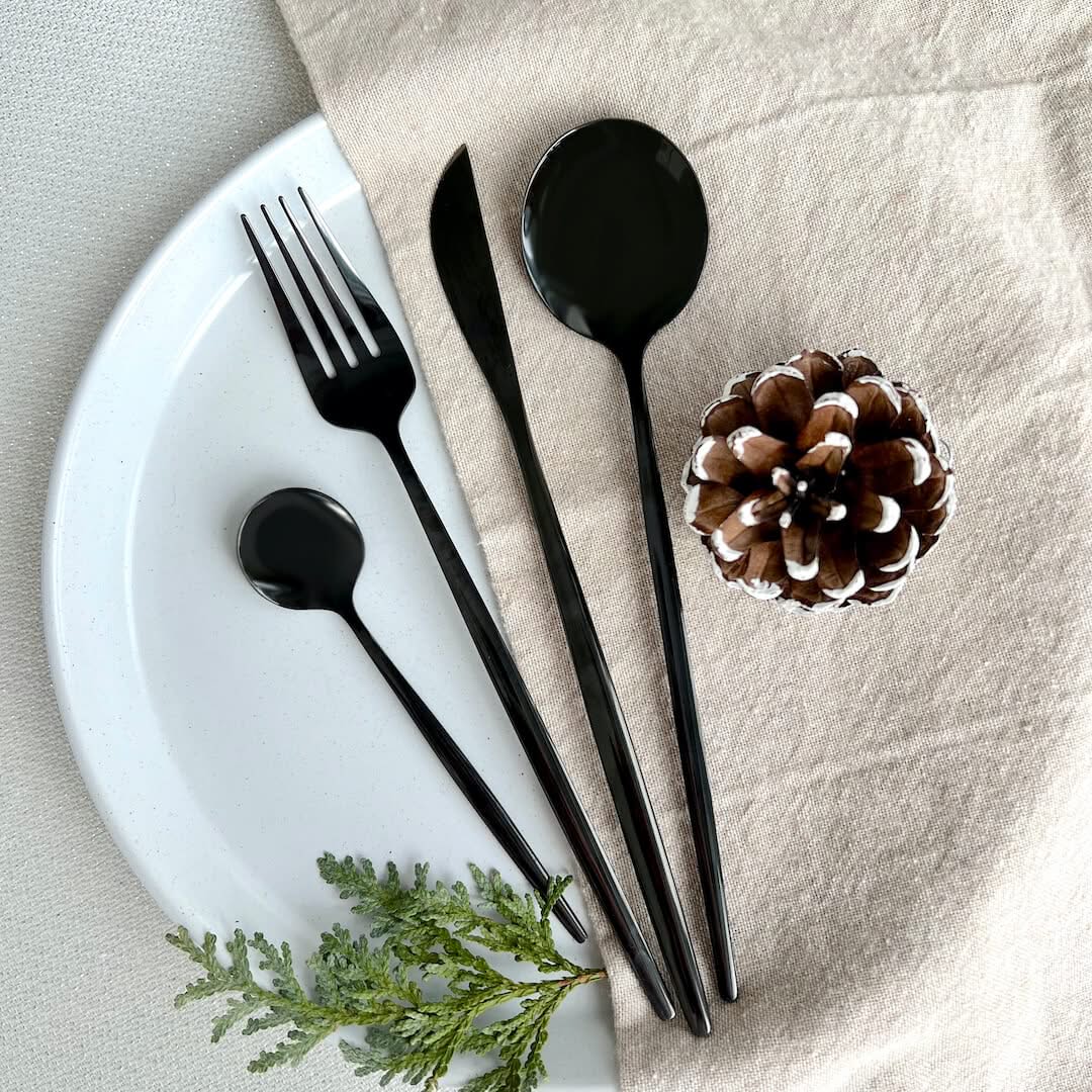 Matte Black Stainless Steel Flatware 4-Piece Place Setting for Everyday Dining & Special Occasions | Thomler