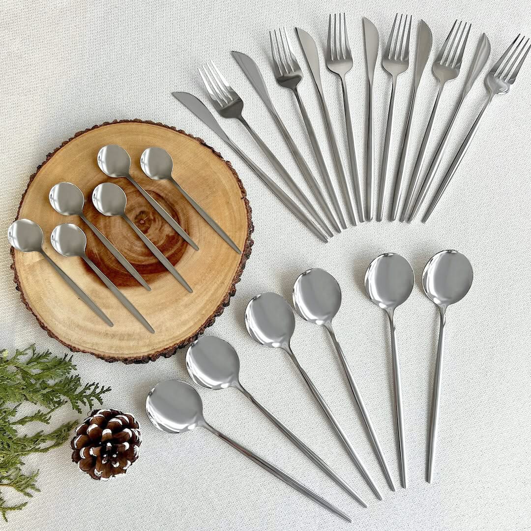 18/10 Stainless Steel Flatware Service for One – Includes Knife, Fork, Spoon & Teaspoon for Daily Use, Gatherings, Weddings & Special Meals | Thomler