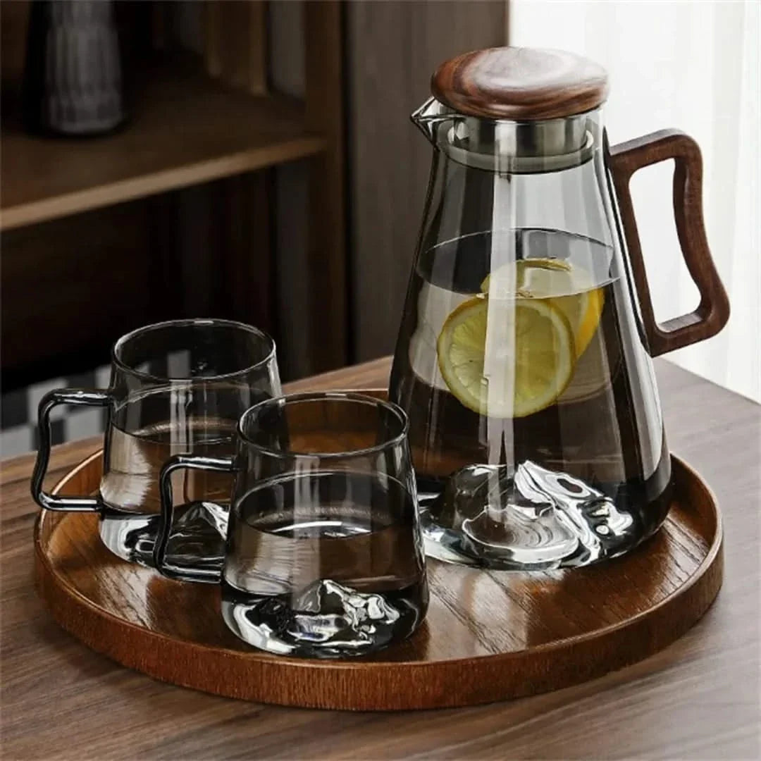 Heat-Safe Borosilicate Water Carafe with Wood Handle & Filter Lid – 68 oz Beverage Server for Juice, Iced Tea & Lemonade | Thomler