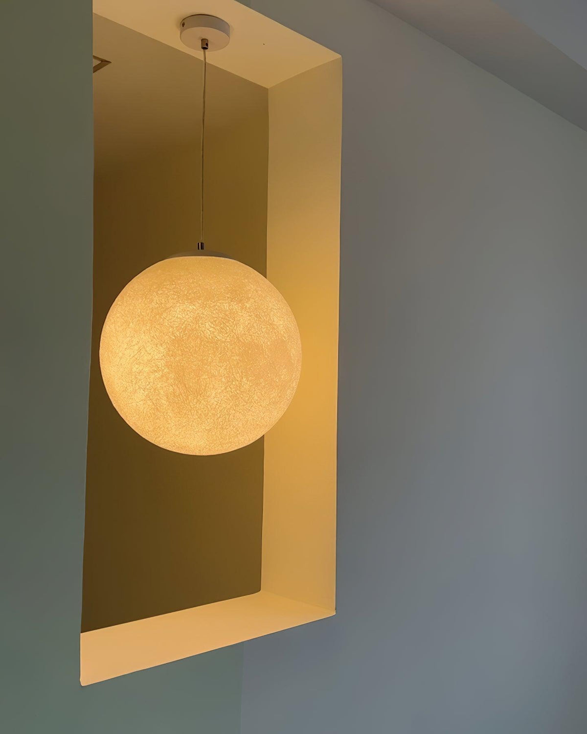 Spherical White Moon Pendant Light – Modern Hanging Globe for Bedroom, Dining Room & Living Room | Thomler