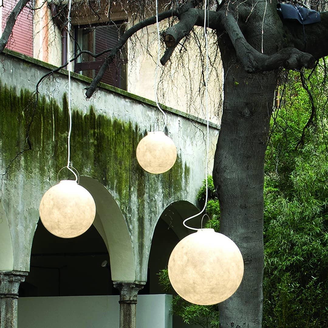 Spherical White Moon Pendant Light – Modern Hanging Globe for Bedroom, Dining Room & Living Room | Thomler