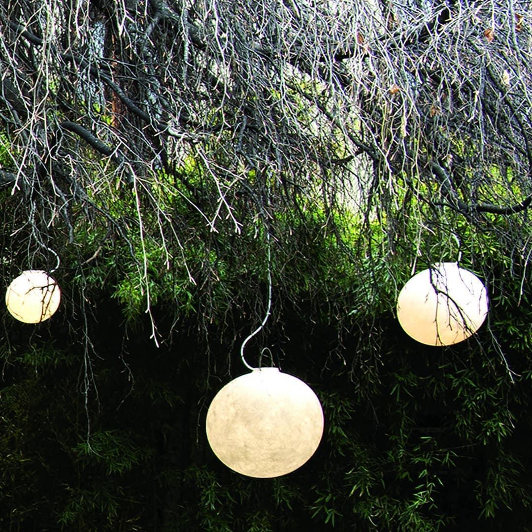 Spherical White Moon Pendant Light – Modern Hanging Globe for Bedroom, Dining Room & Living Room | Thomler