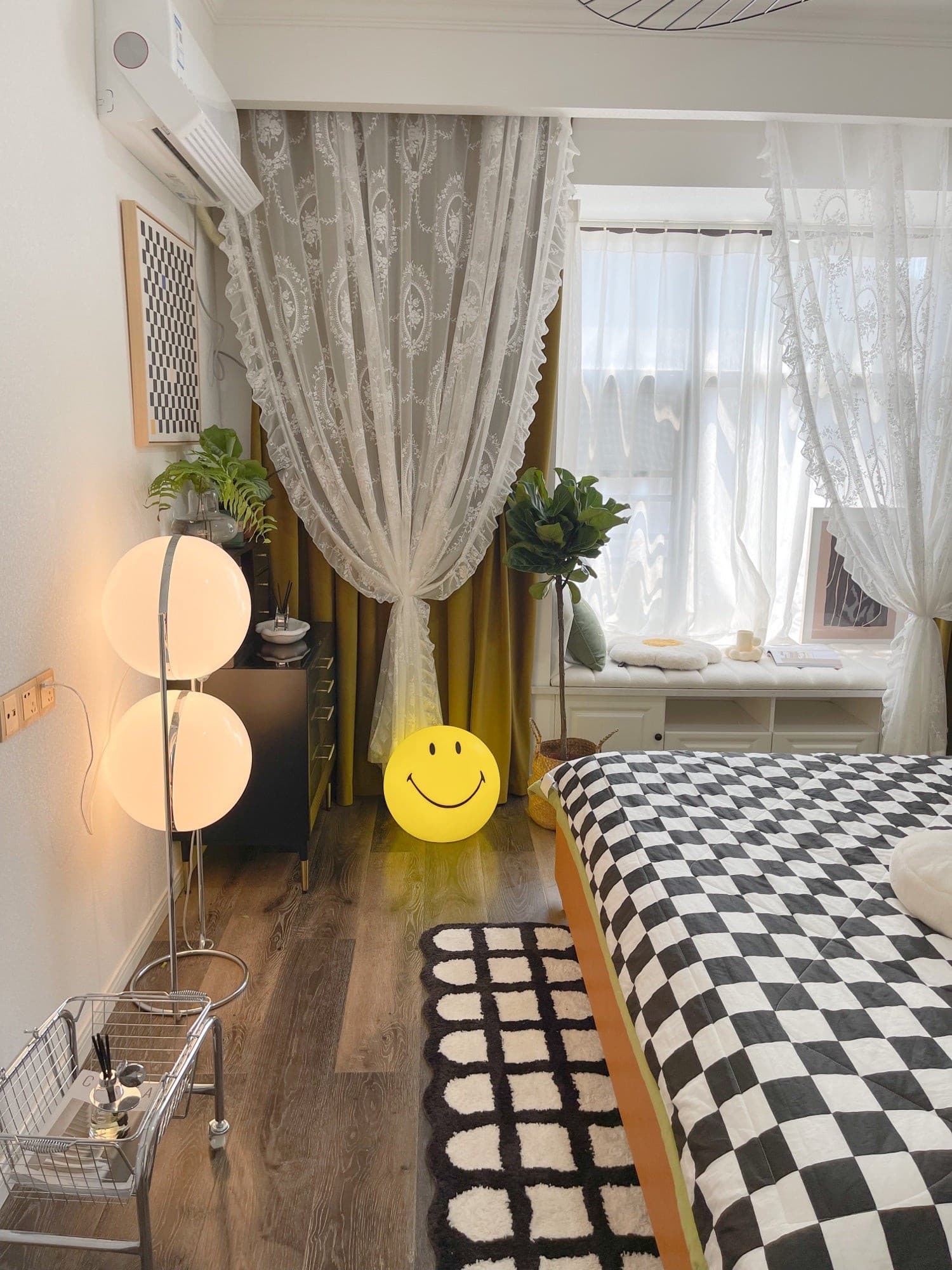 Table Lamp Polypropylene 9 in Yellow Playroom Bedroom Decorative LED Night Light | Thomler