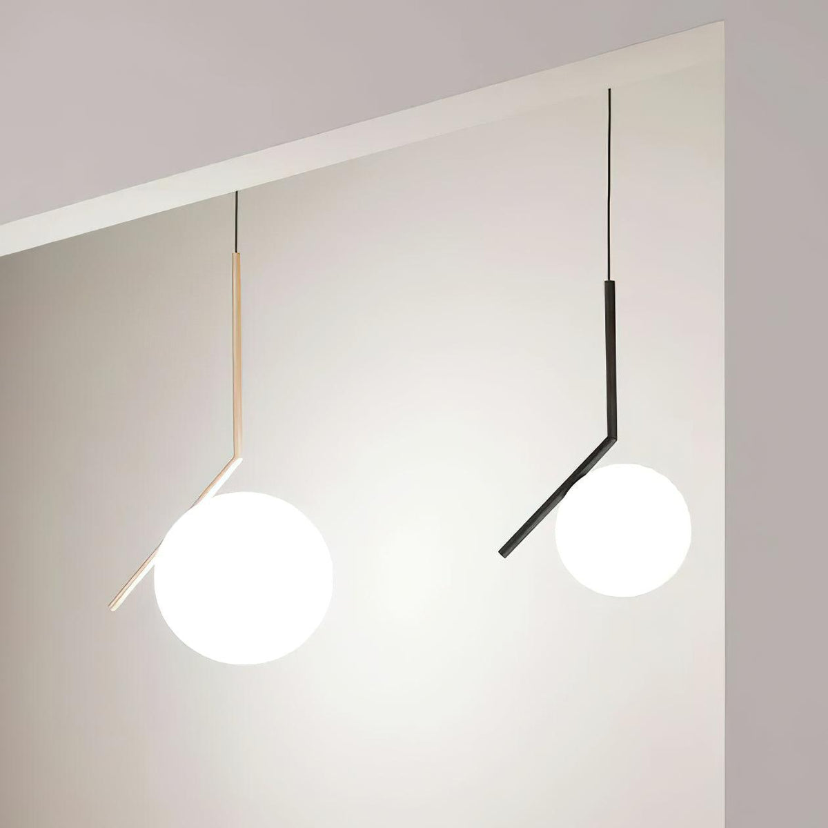 Vintage Glass Globe Hanging Light Fixture with Metal Canopy – Modern Single Bulb Ceiling Lamp for Kitchen Island & Dining Room | Thomler
