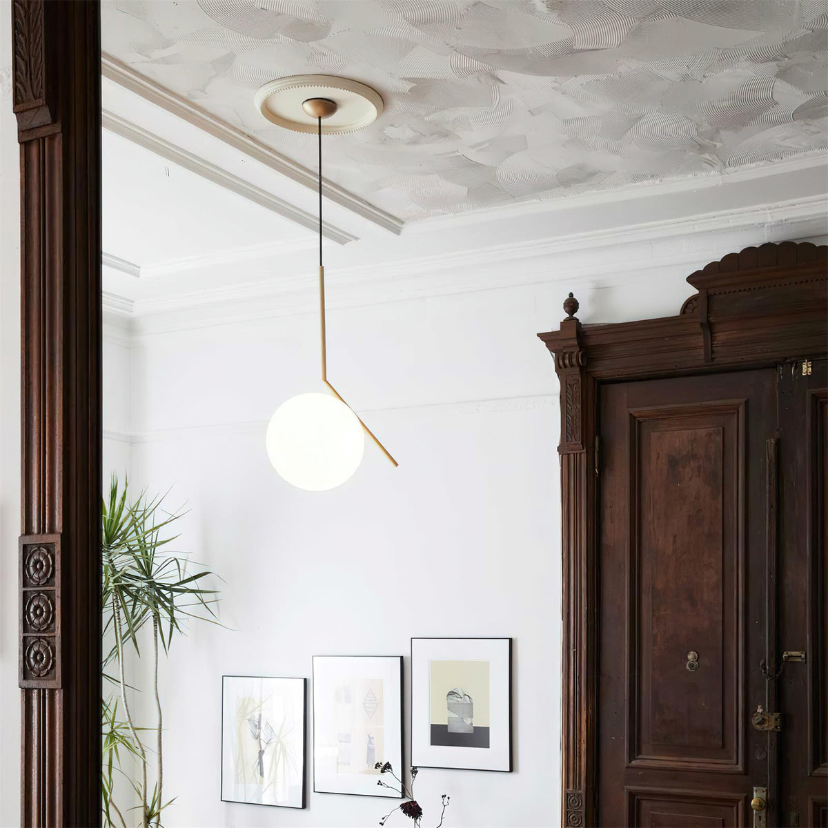 Vintage Glass Globe Hanging Light Fixture with Metal Canopy – Modern Single Bulb Ceiling Lamp for Kitchen Island & Dining Room | Thomler