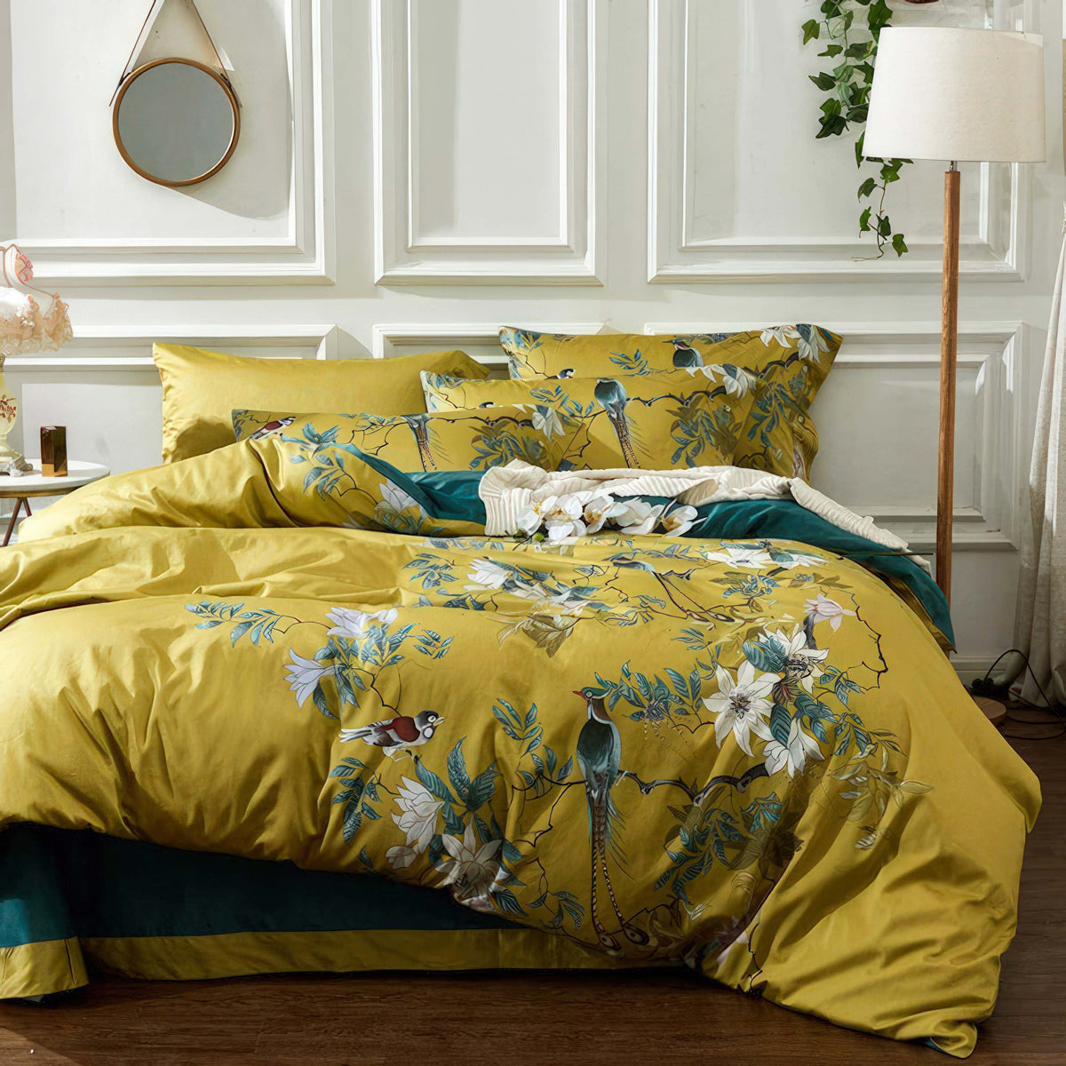 Egyptian Cotton Sateen Pillowcase Set – 500 Thread Count, Ornate Golden Bird Design, Standard Size (Pair) | Thomler