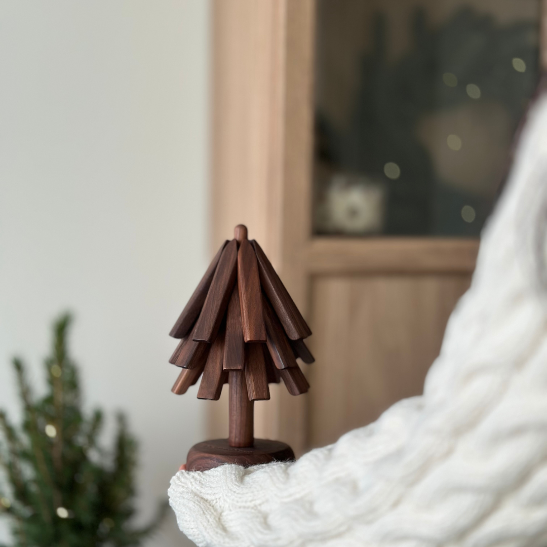 Trivet Stand Solid Wood Tree Shaped Countertop Pan Protection Kitchen Coaster Holder Scandinavian Natural Heat Resistant Organiser | Thomler