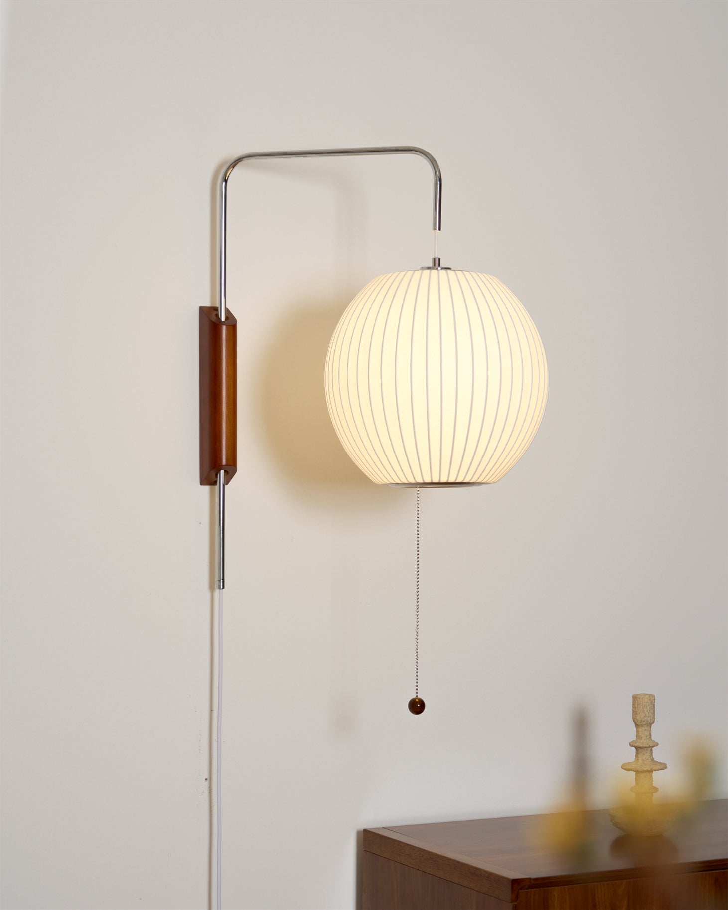 Wall Lamp Polymer Steel 11 in x 15.8 in Walnut Indoor Reading Bedroom Accent Lighting | Thomler