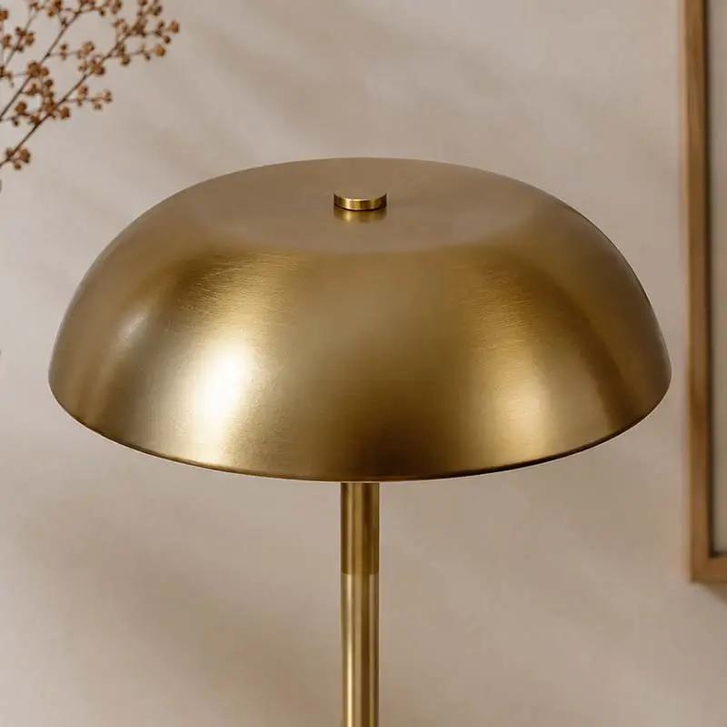 Rechargeable Cordless LED Table Lamp with Touch Dimming & Adjustable Height – Mushroom Design | Thomler