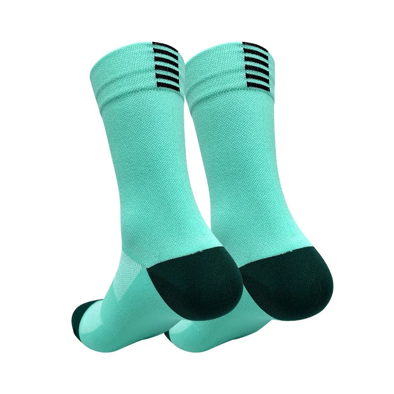 Quick-Drying Crew Athletic Socks for Running, Cycling & Training | Thomler