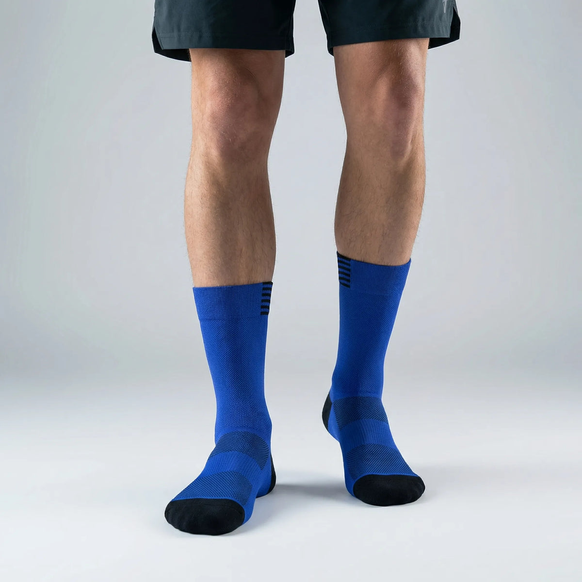 Quick-Drying Crew Athletic Socks for Running, Cycling & Training | Thomler