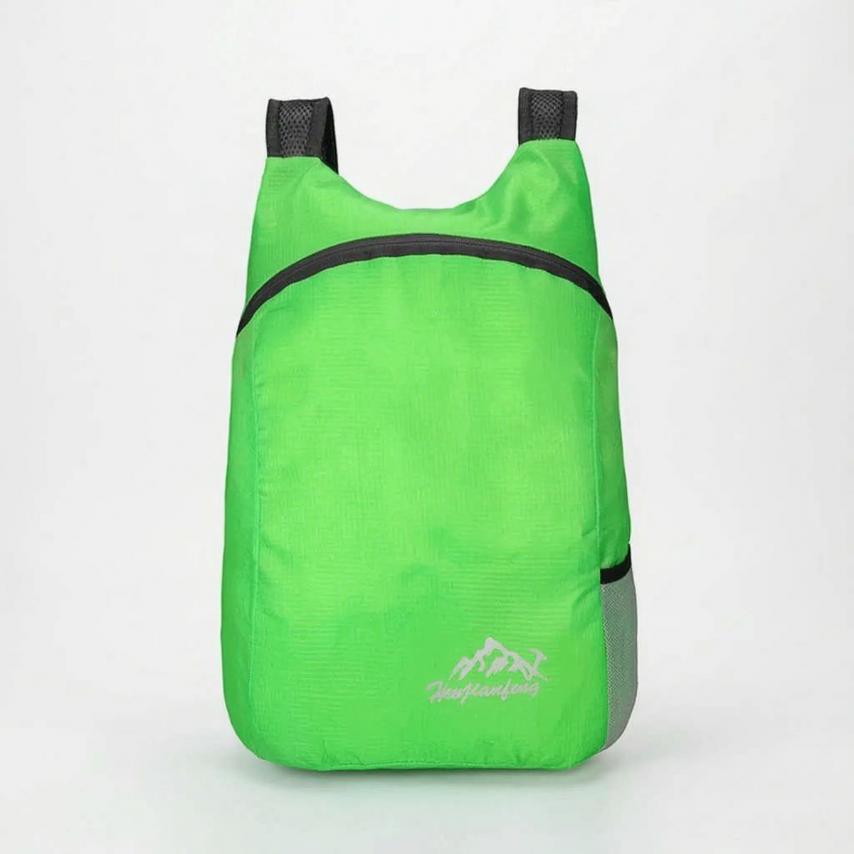 Featherweight Packable Daypack – Folds Into Its Own Pouch for Easy Travel | Thomler