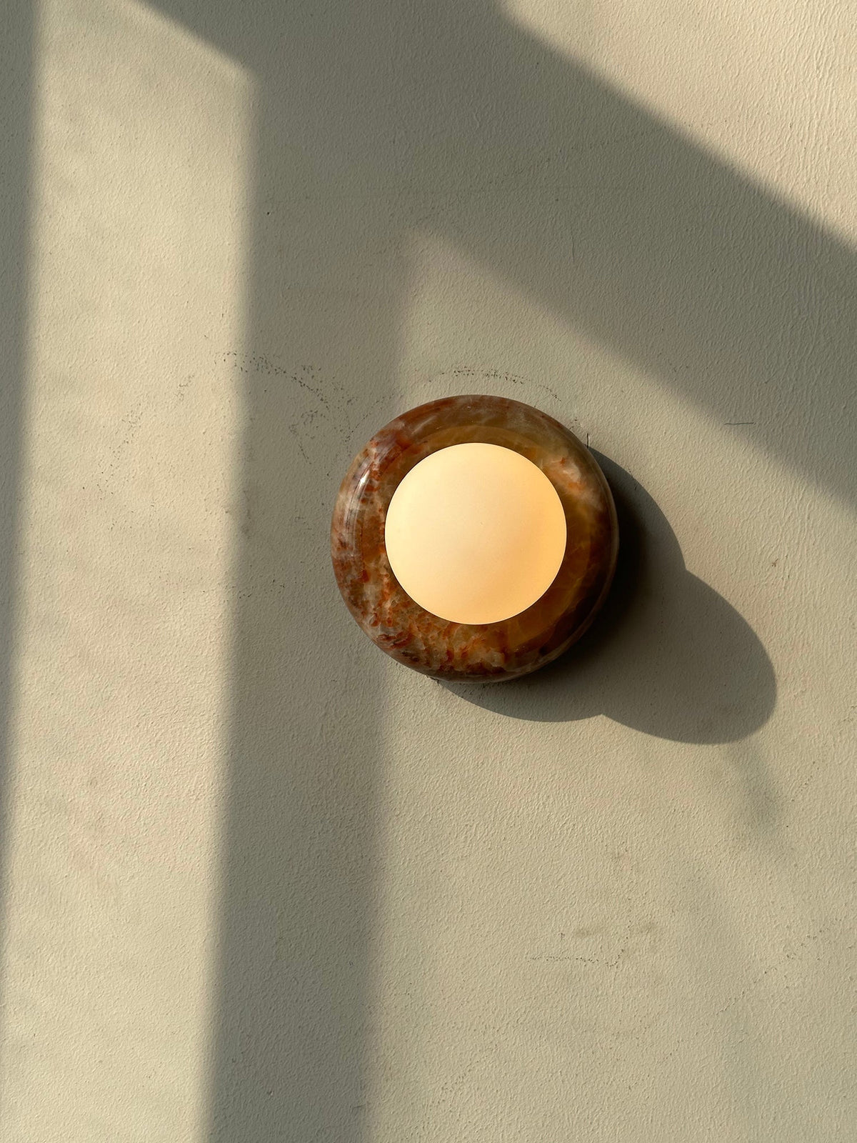 Natural Stone Sconce with Translucent Glass Shade – Indoor Decorative Lighting for Bedroom, Living Room & Hallway | Thomler