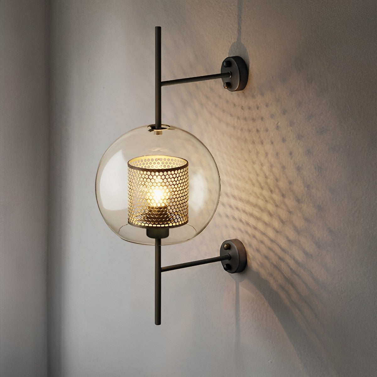 Wall Lamp Glass Globe 25.0 cm Black Bedroom Hallway Industrial Bedside Lighting Sconce E27 Warm White | Thomler