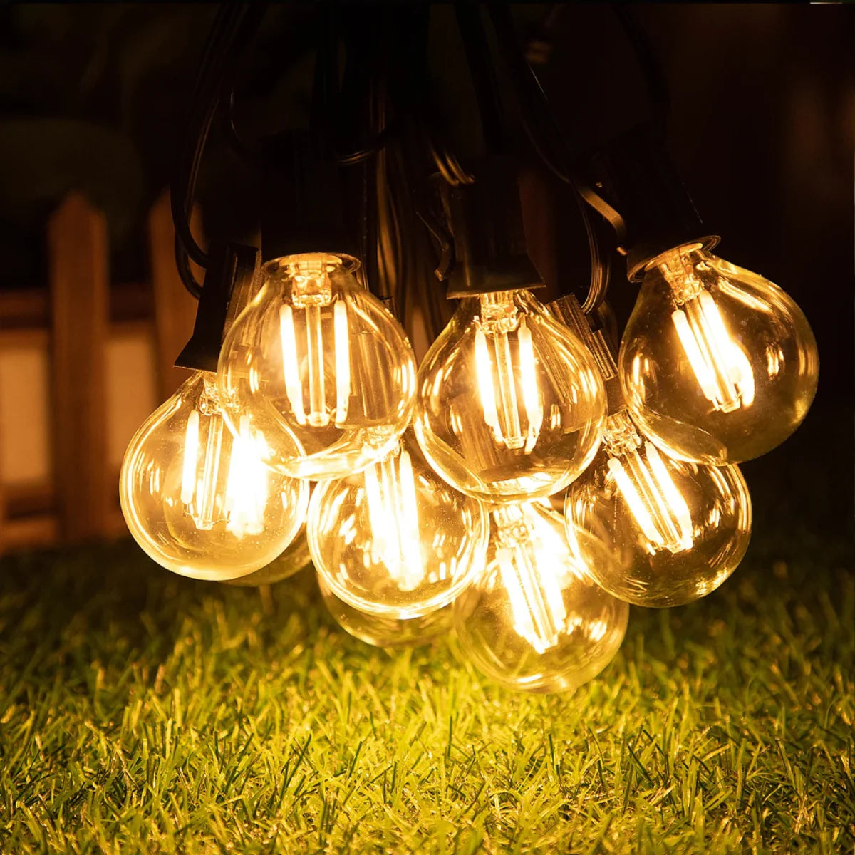 Solar-Powered Outdoor String Lights for Patio, Yard & Deck – Weather-Resistant LED Ambience for Garden Parties, Backyard Dining | Thomler