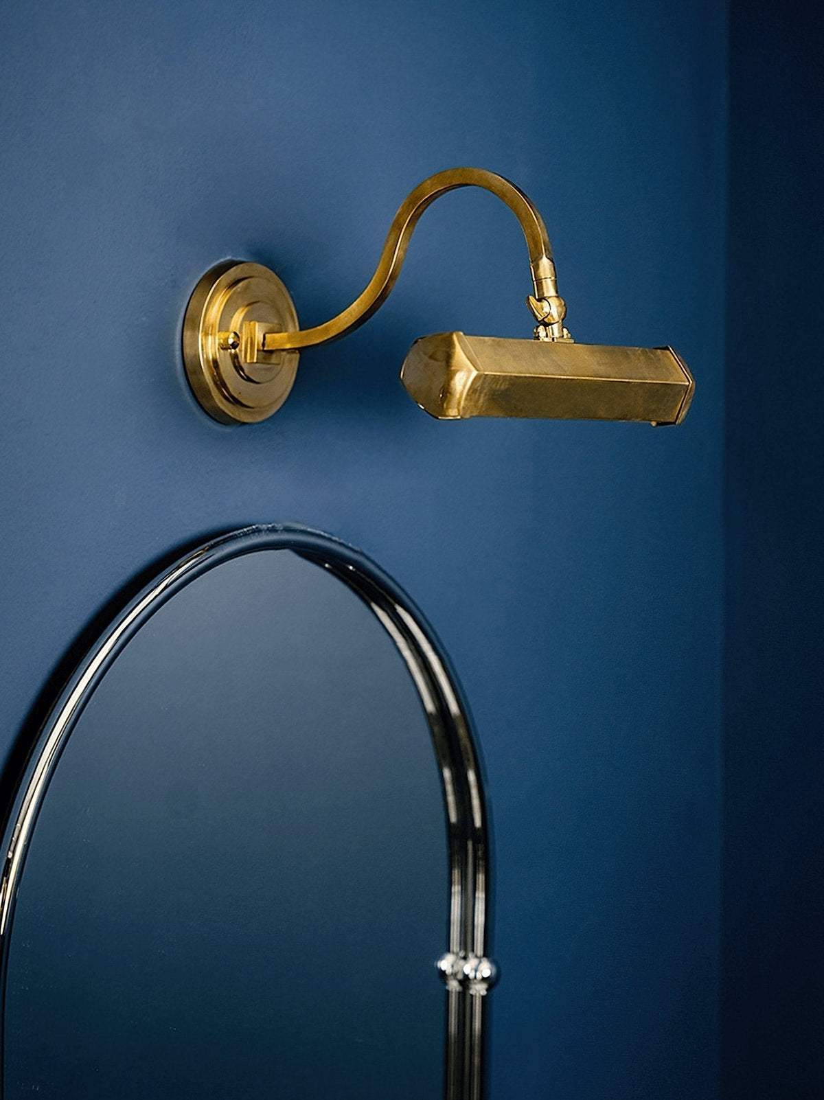 Contemporary Metal Globe Sconce with Chrome or Gold Finish for Indoor Spaces | Thomler