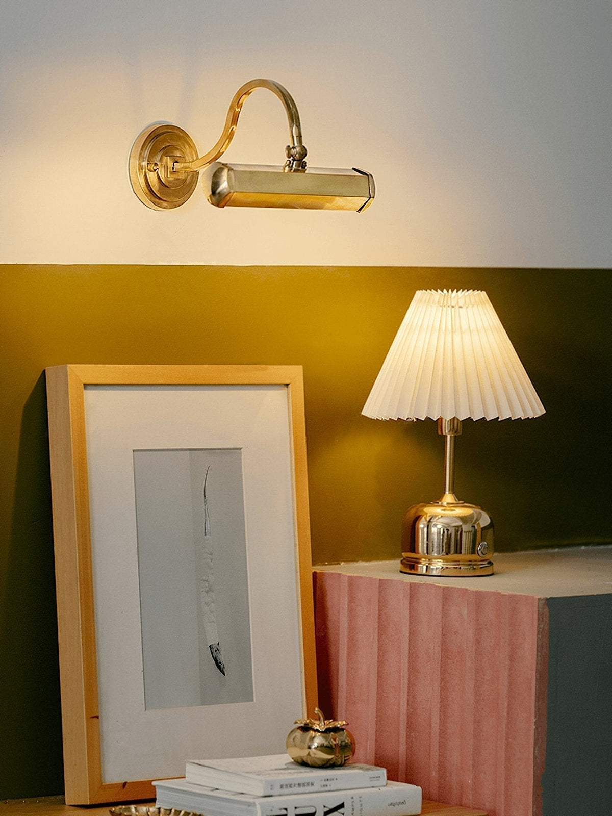 Contemporary Metal Globe Sconce with Chrome or Gold Finish for Indoor Spaces | Thomler