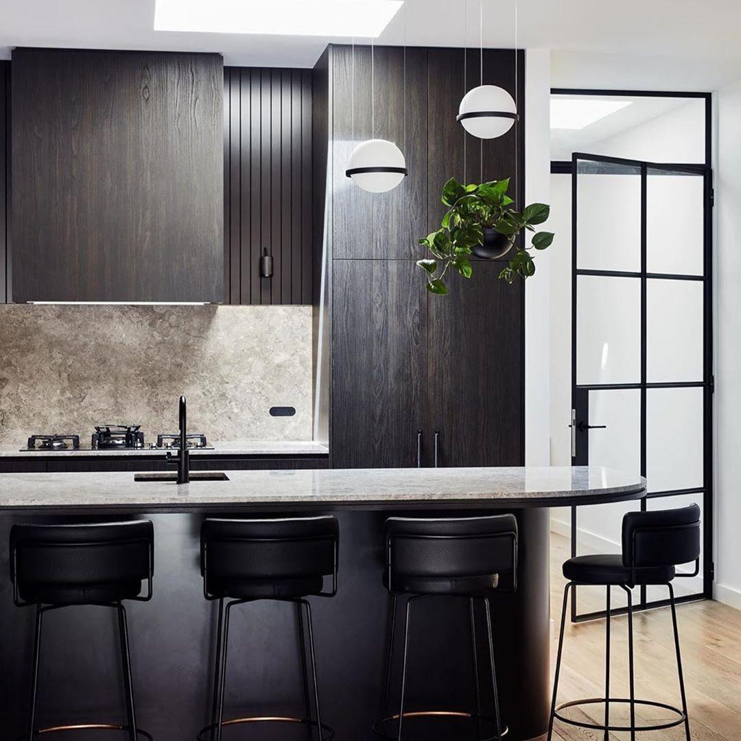 Spherical LED Hanging Fixture for Kitchen Island & Dining Area – Adjustable Height Black Metal Pendant with Dual-Tone Lighting, 8.7 in Acryl | Thomler