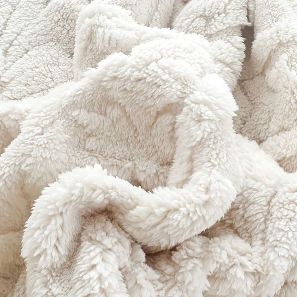 Geometric Jacquard Microfiber Throw Blanket – Lightweight Layering for Couch, Bed & Chair | Thomler