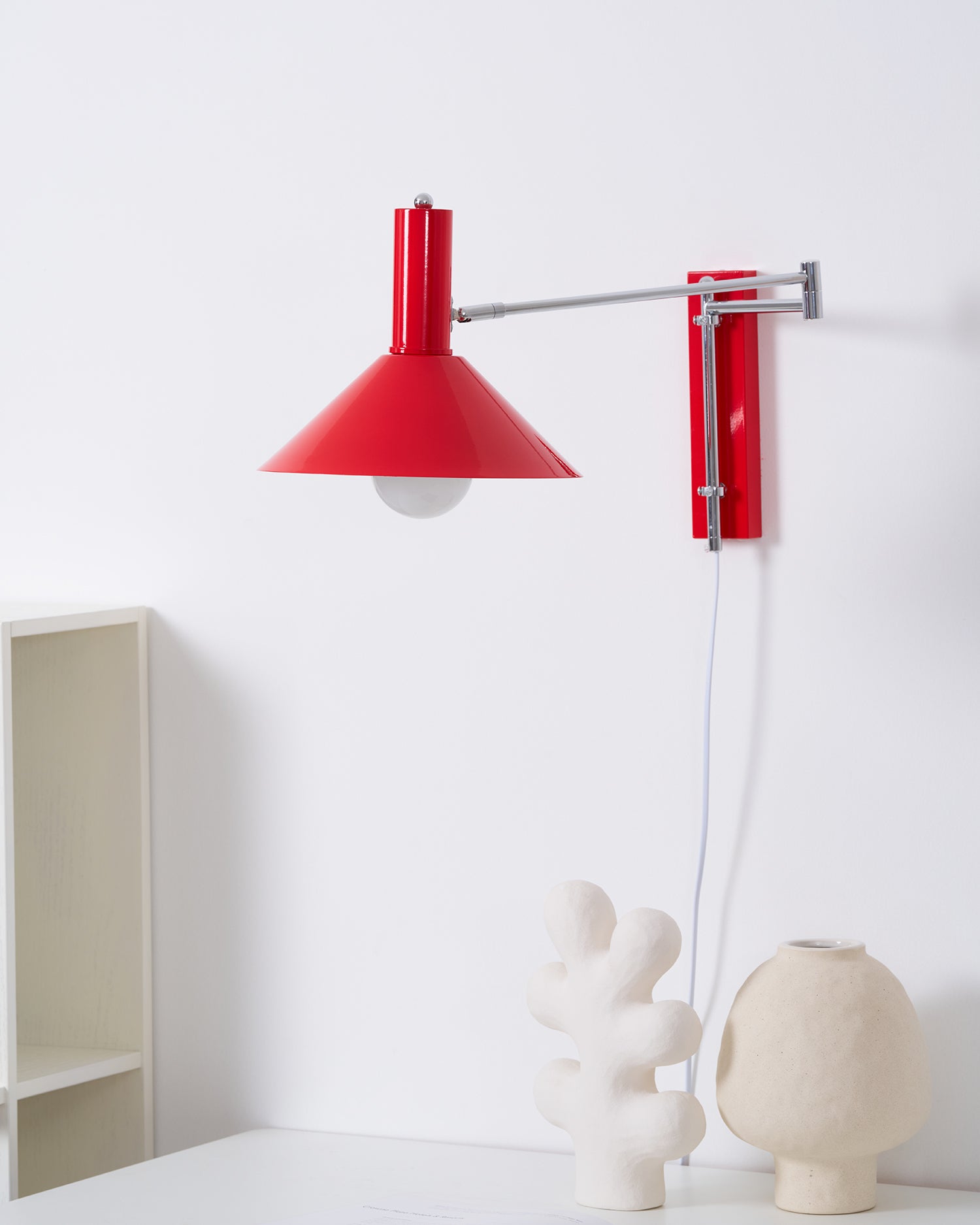 Wall Lamp Metal 9.8 in 360° Swivel Adjustable White Black Red Indoor Bathroom Bedroom Lighting | Thomler