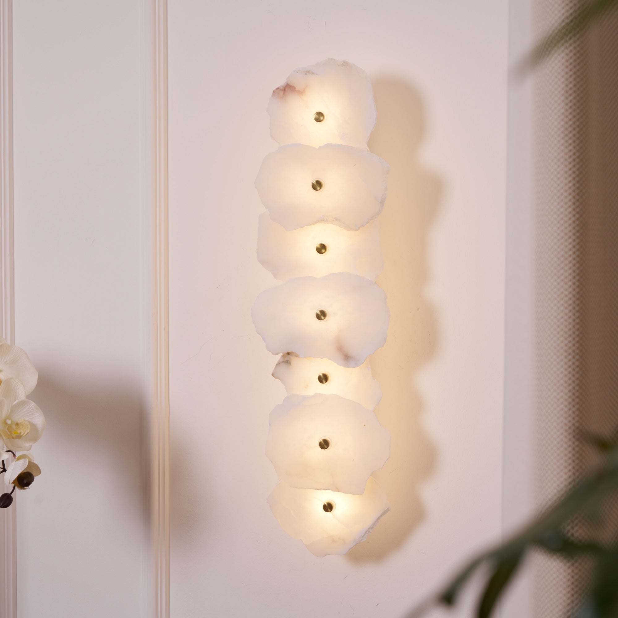 Wall Sconce Metal Alabaster 5.5 in White Indoor Lighting Modern Home Hallway Bedroom Lamp | Thomler