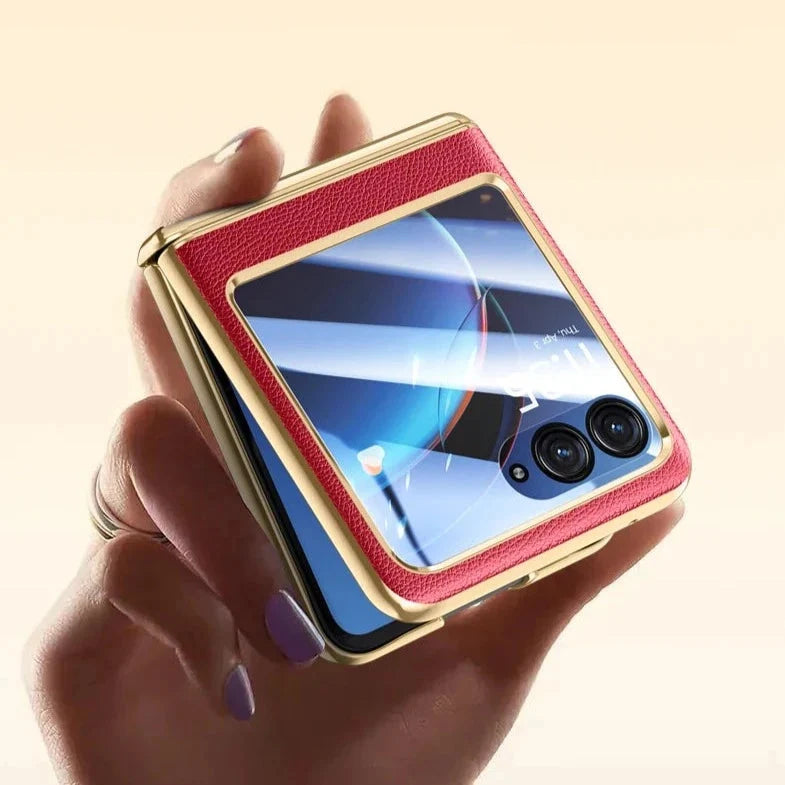 Foldable Phone Case for Motorola Razr with Screen Protector & Electroplated Frame – Slim Vegan Leather Protection | Thomler