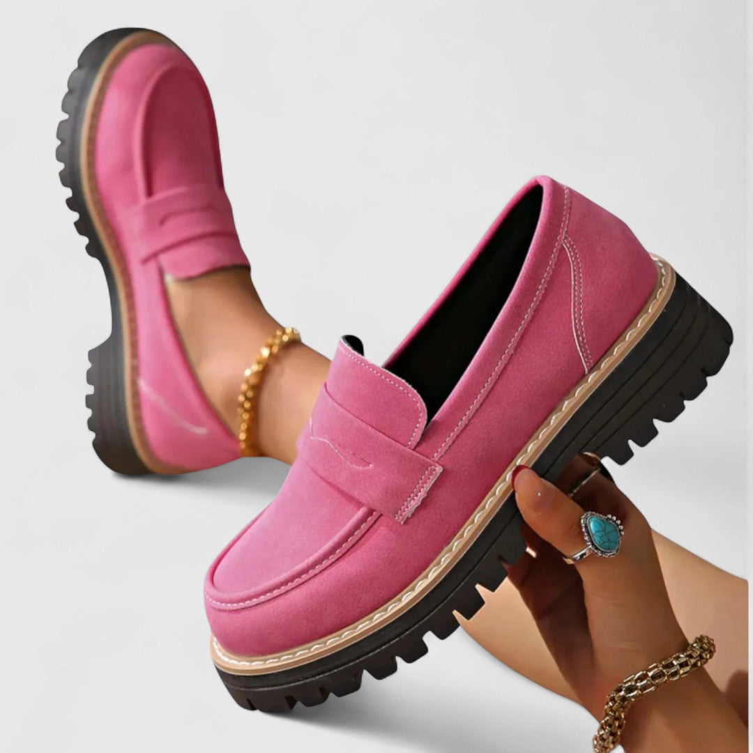 Women's Chunky Slip-On Shoes with Elevated Lug Tread and Penny Keeper Accent – Versatile Year-Round Footwear for Jeans, Trousers & Skirts | Thomler