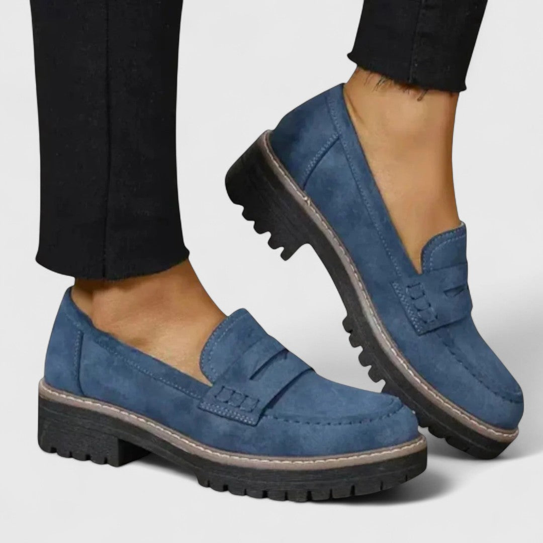 Women's Chunky Slip-On Shoes with Elevated Lug Tread and Penny Keeper Accent – Versatile Year-Round Footwear for Jeans, Trousers & Skirts | Thomler