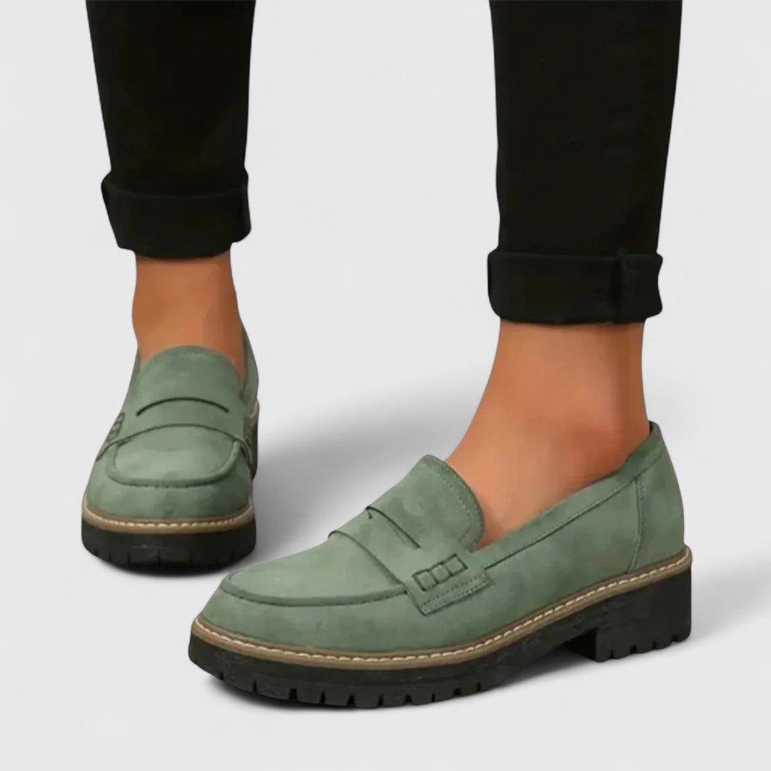 Women's Chunky Slip-On Shoes with Elevated Lug Tread and Penny Keeper Accent – Versatile Year-Round Footwear for Jeans, Trousers & Skirts | Thomler