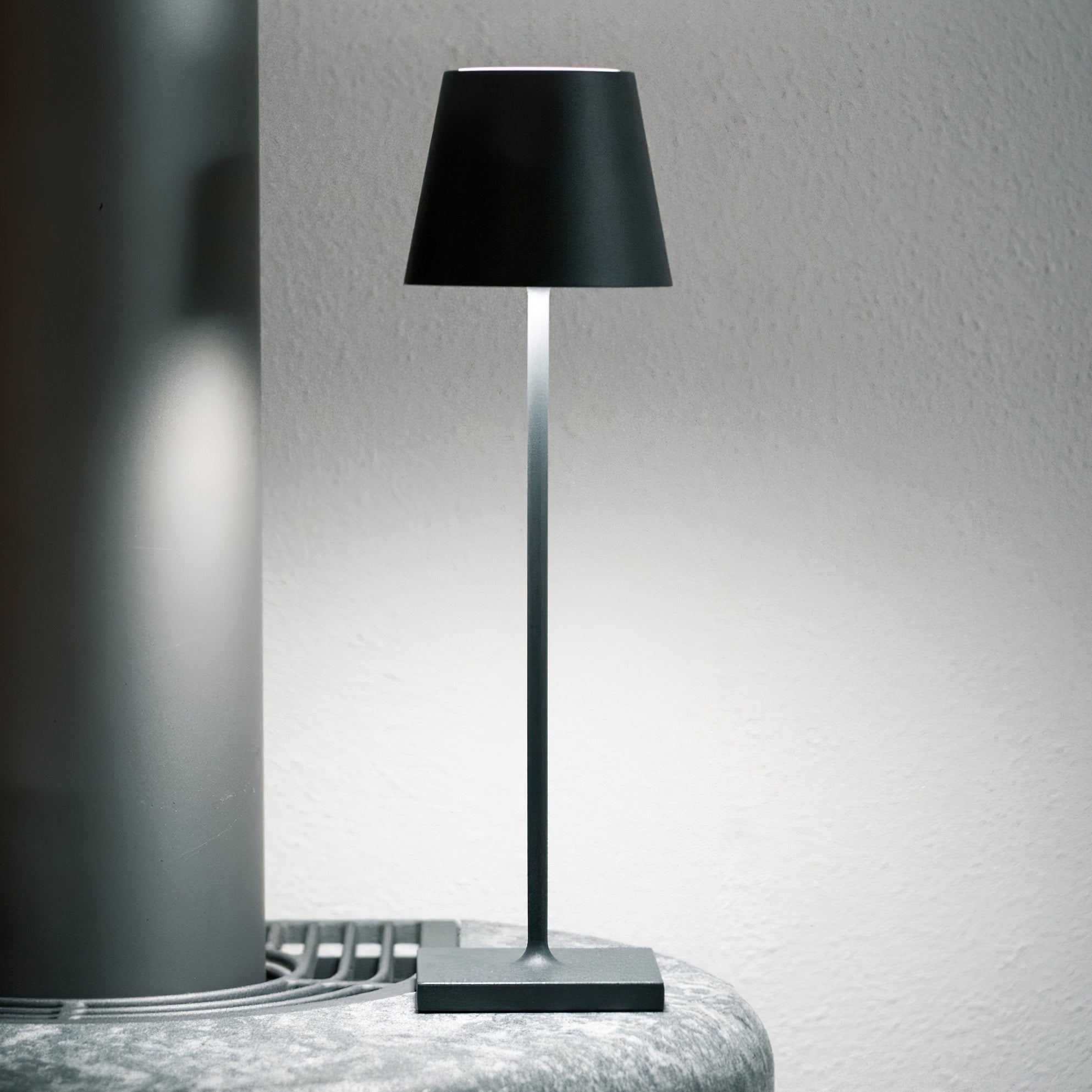 Table Lamp Metal 15 in Portable Indoor Outdoor LED Accent Light Dimmable USB Rechargeable Touch Control | Thomler