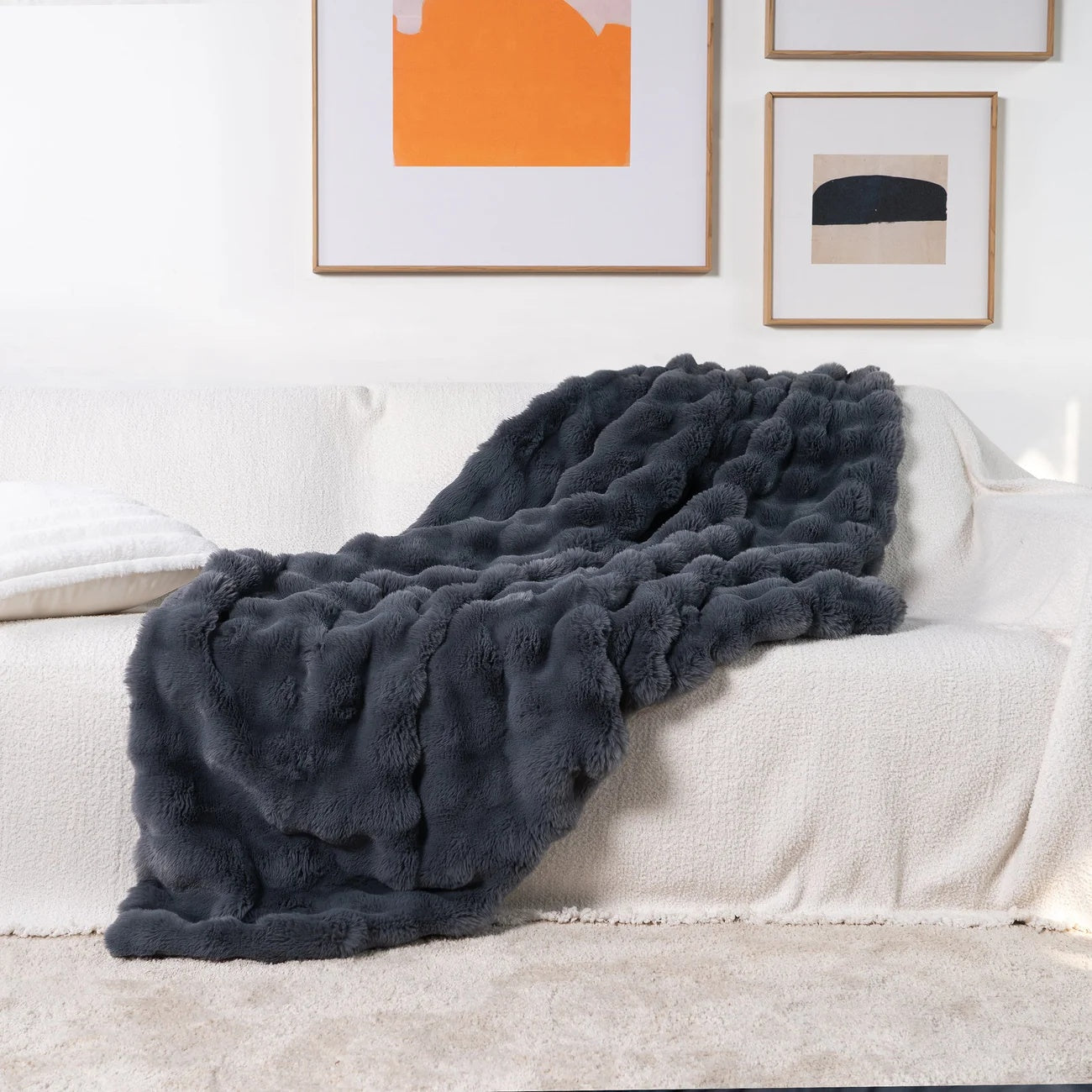Plush Faux Rabbit Fur Throw Blanket – Double-Layered, Ultra-Soft & Lightweight for Couch, Bed & Travel | Thomler
