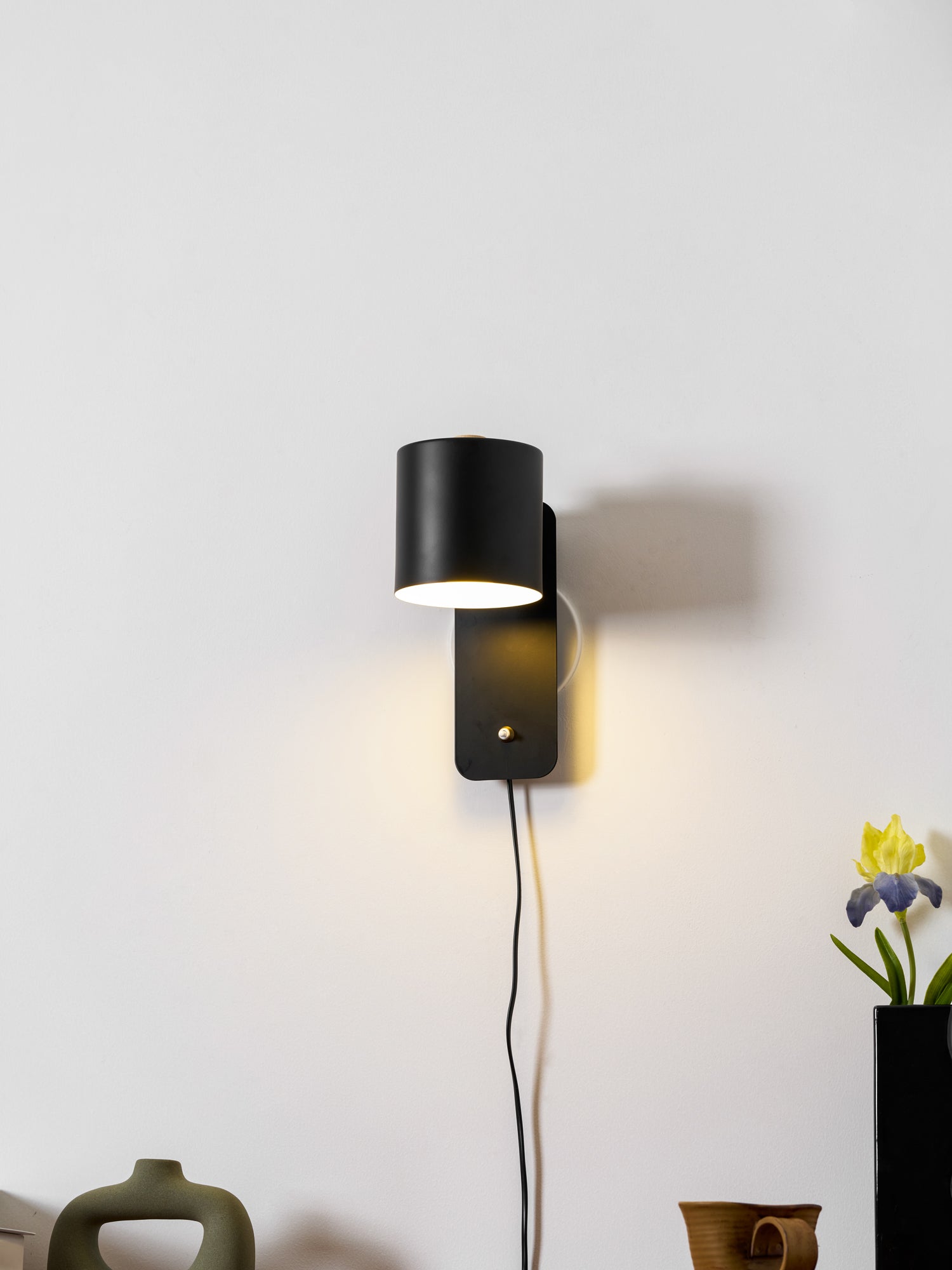 Rotatable Cylinder Plug-In Wall Lamp 11.8 in Metal Indoor Bedroom Living Room LED Edison Light White Grey Green Black | Thomler