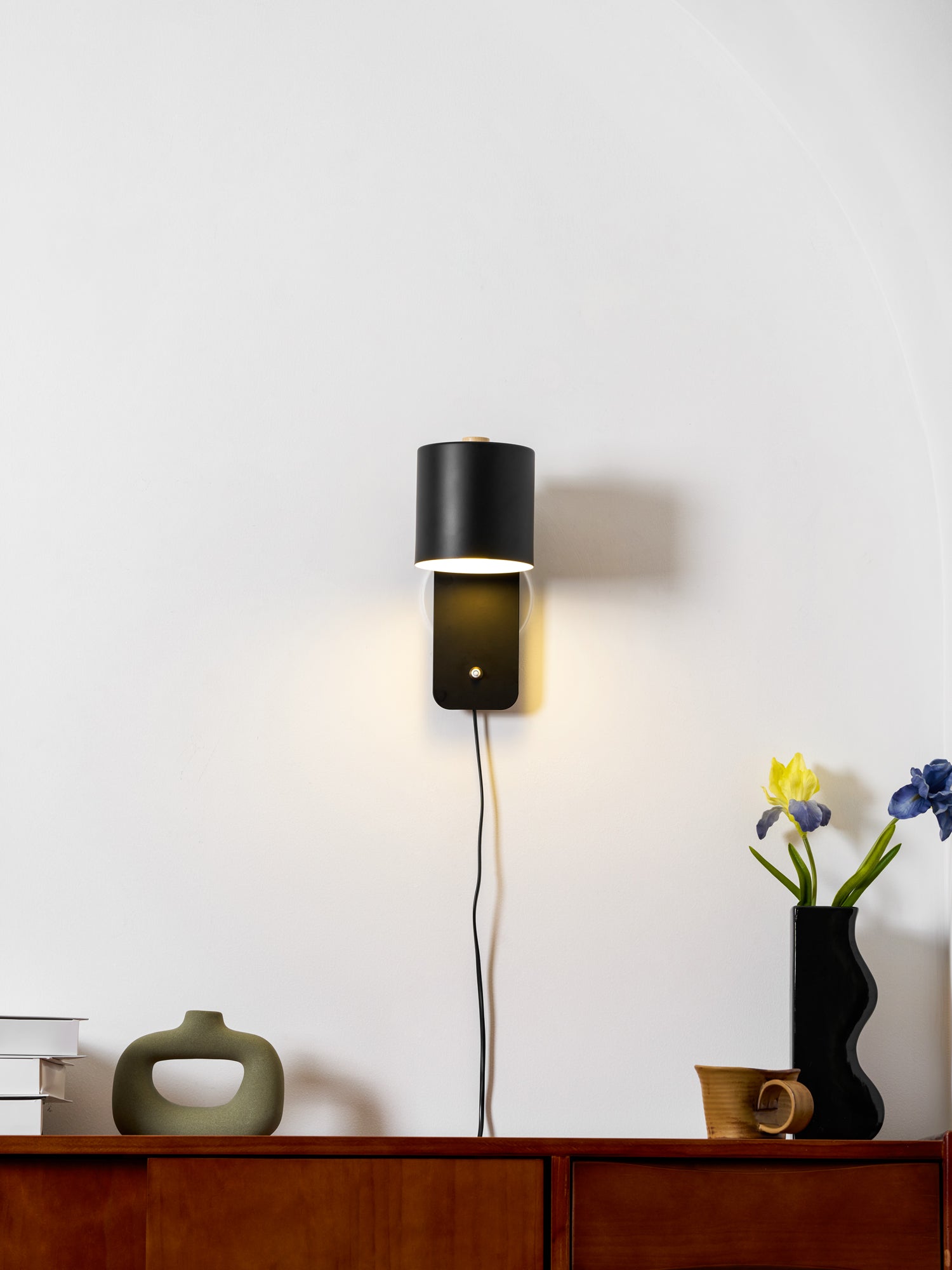 Rotatable Cylinder Plug-In Wall Lamp 11.8 in Metal Indoor Bedroom Living Room LED Edison Light White Grey Green Black | Thomler