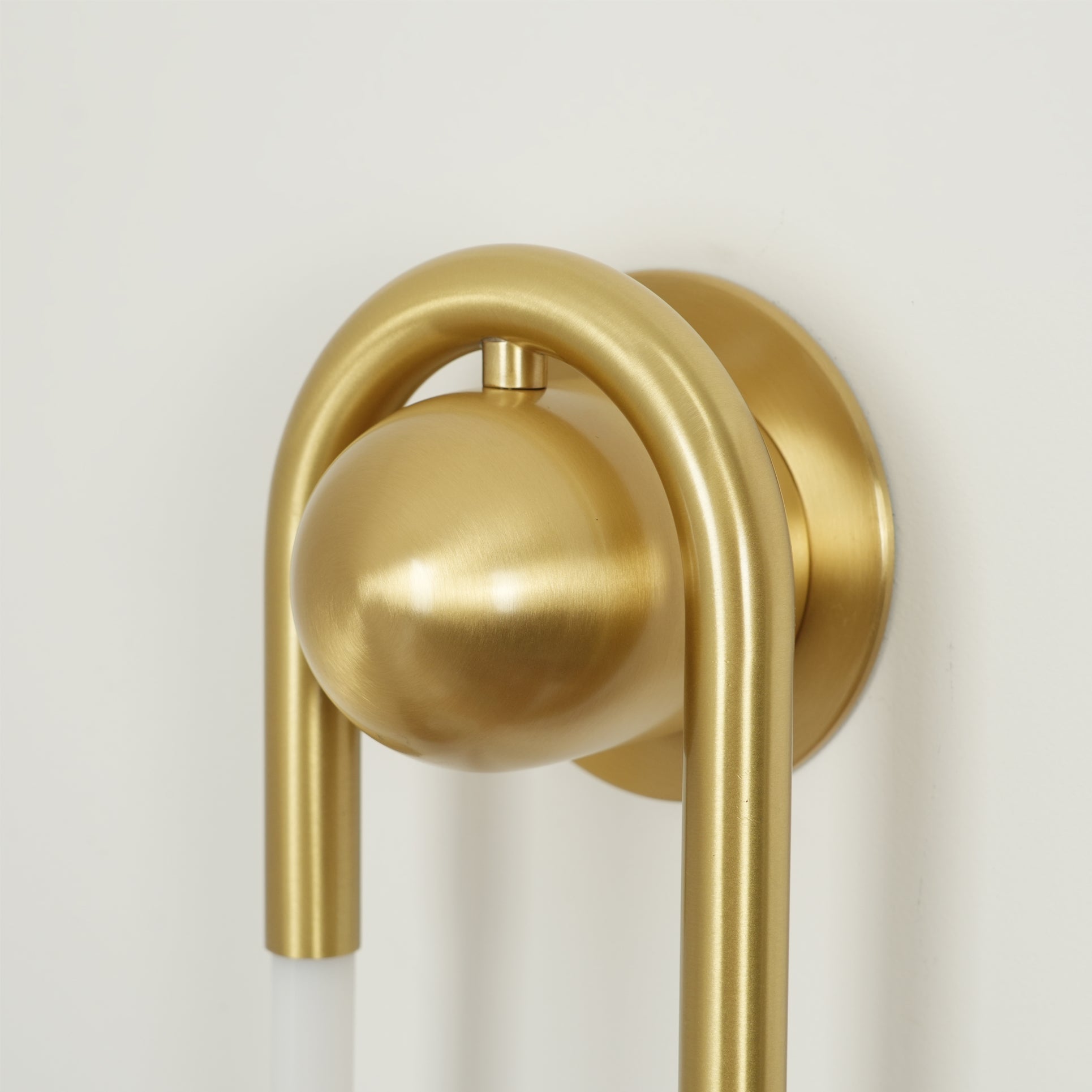 Wall Lamp Brass 17.7 in LED 9W Indoor Bedroom Living Room Accent Lighting Contemporary Design | Thomler