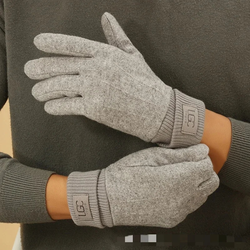 Soft Fleece-Lined Touchscreen Gloves for Women – Full-Finger Design for Cold Weather Cycling, Outdoor Activities & Everyday Warmth | Thomler
