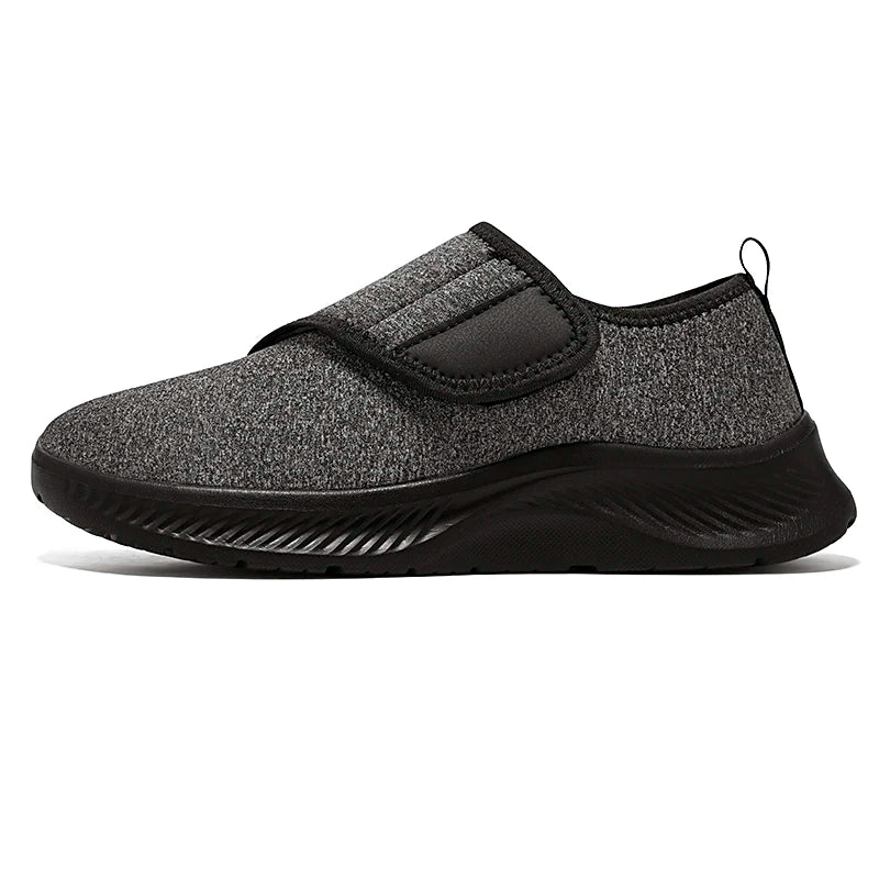 Adjustable Comfort Slippers for Swollen Feet – Hook-and-Loop Indoor Footwear with Plush Lining & Open Design for Bunions | Thomler