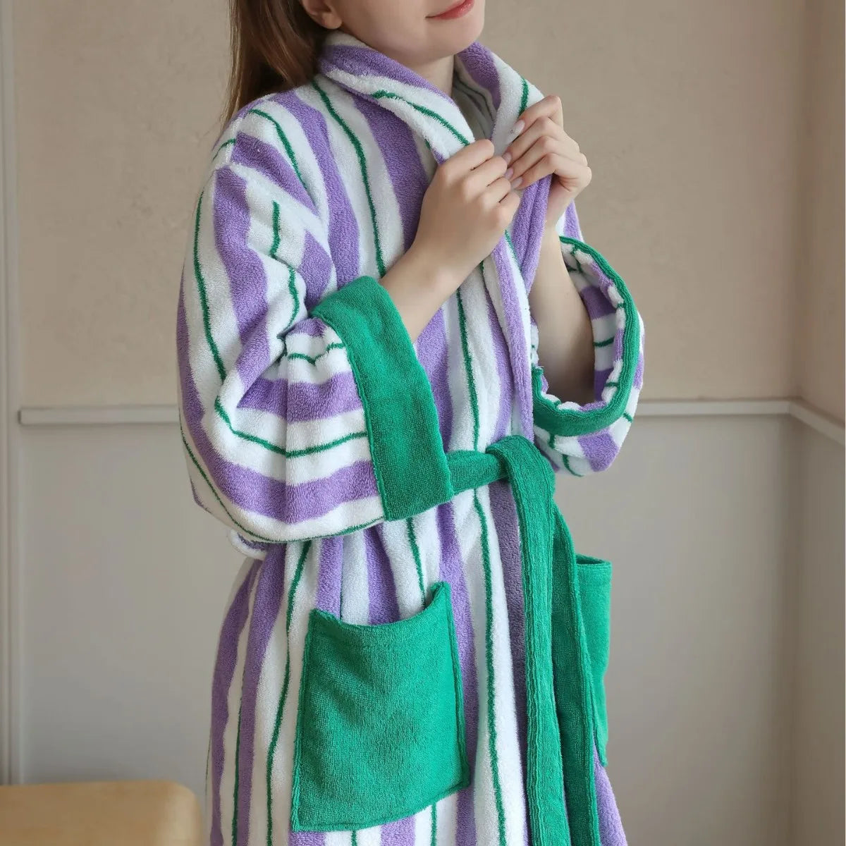 Soft Organic Cotton Robe with Textured Jacquard Weave – Comfortable Full-Length Bathrobe for Women – Breathable Natural Fabric – Two-Tone | Thomler